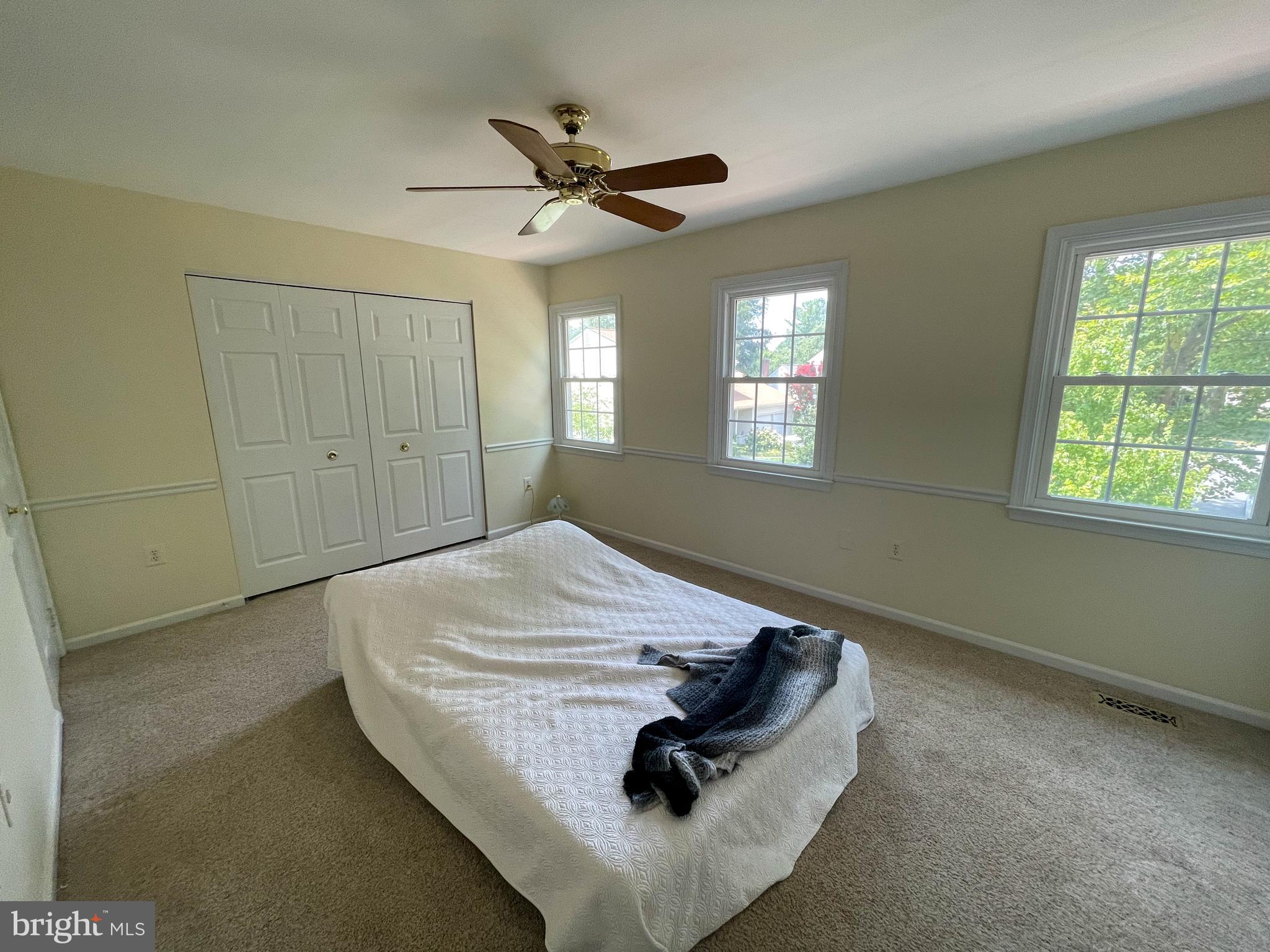 FRANKLIN FARM - Residential Lease