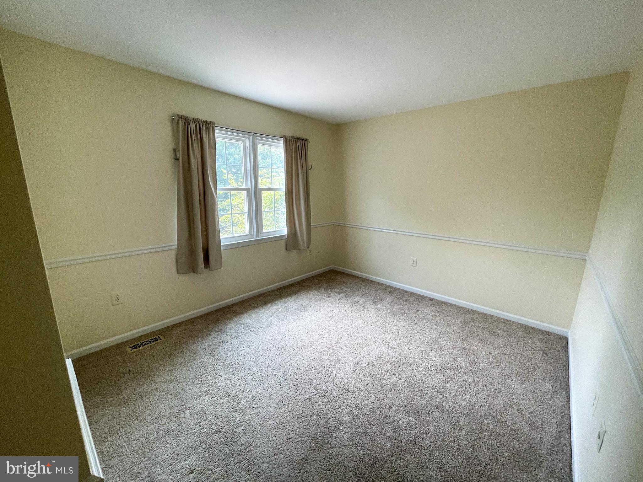 FRANKLIN FARM - Residential Lease