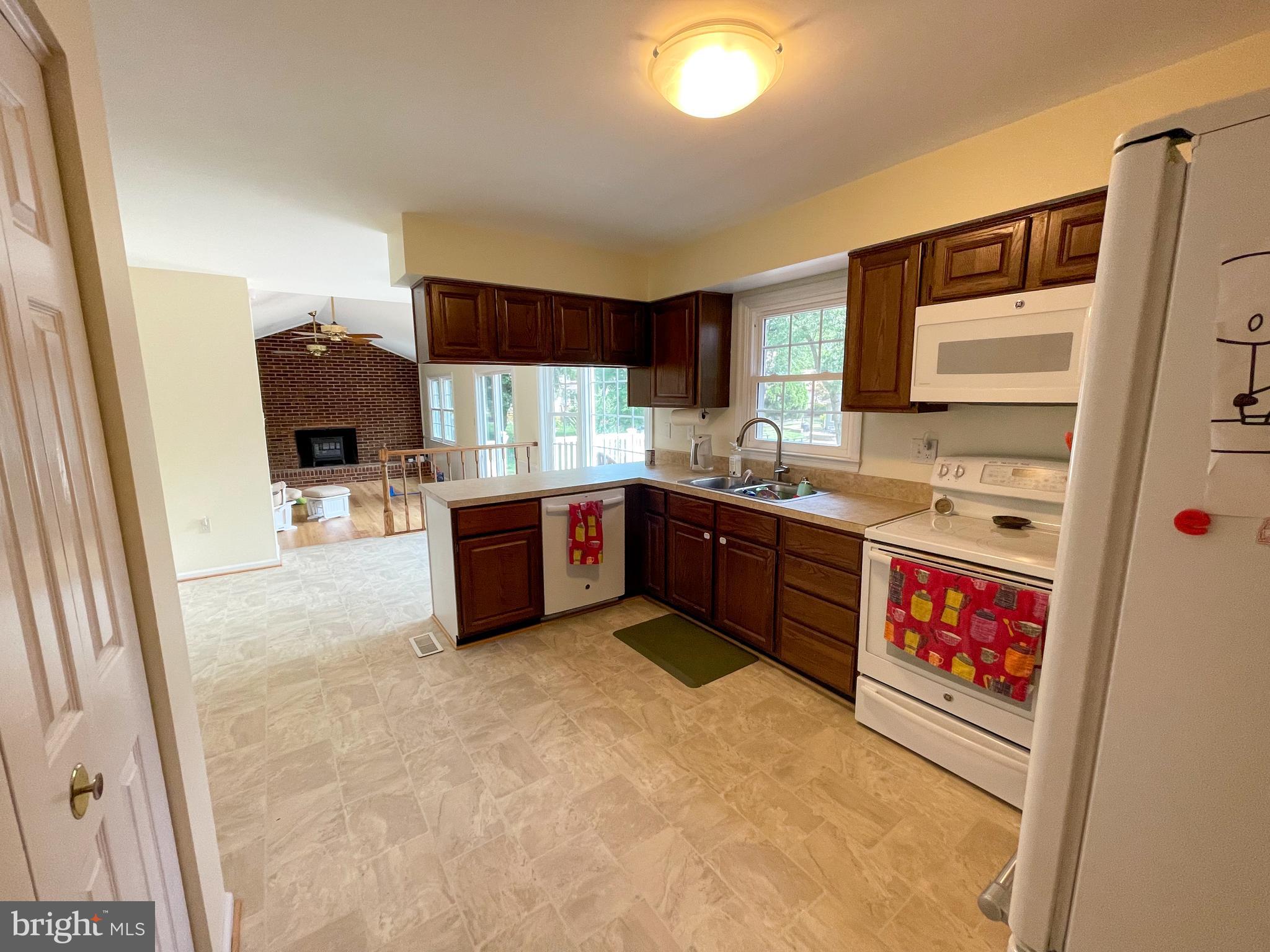 FRANKLIN FARM - Residential Lease