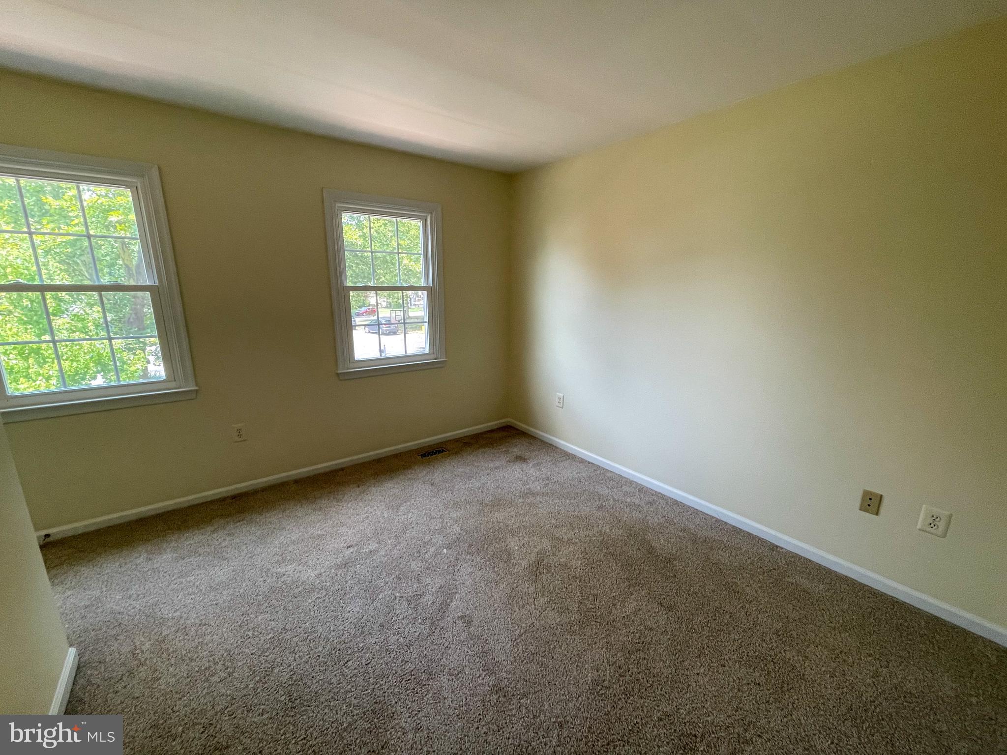 FRANKLIN FARM - Residential Lease