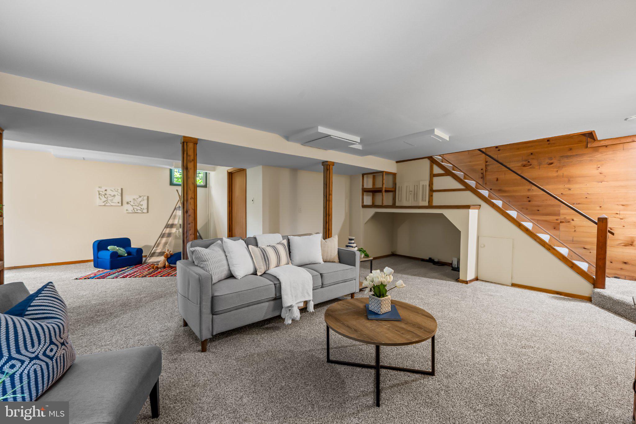 CHARTWELL - Residential