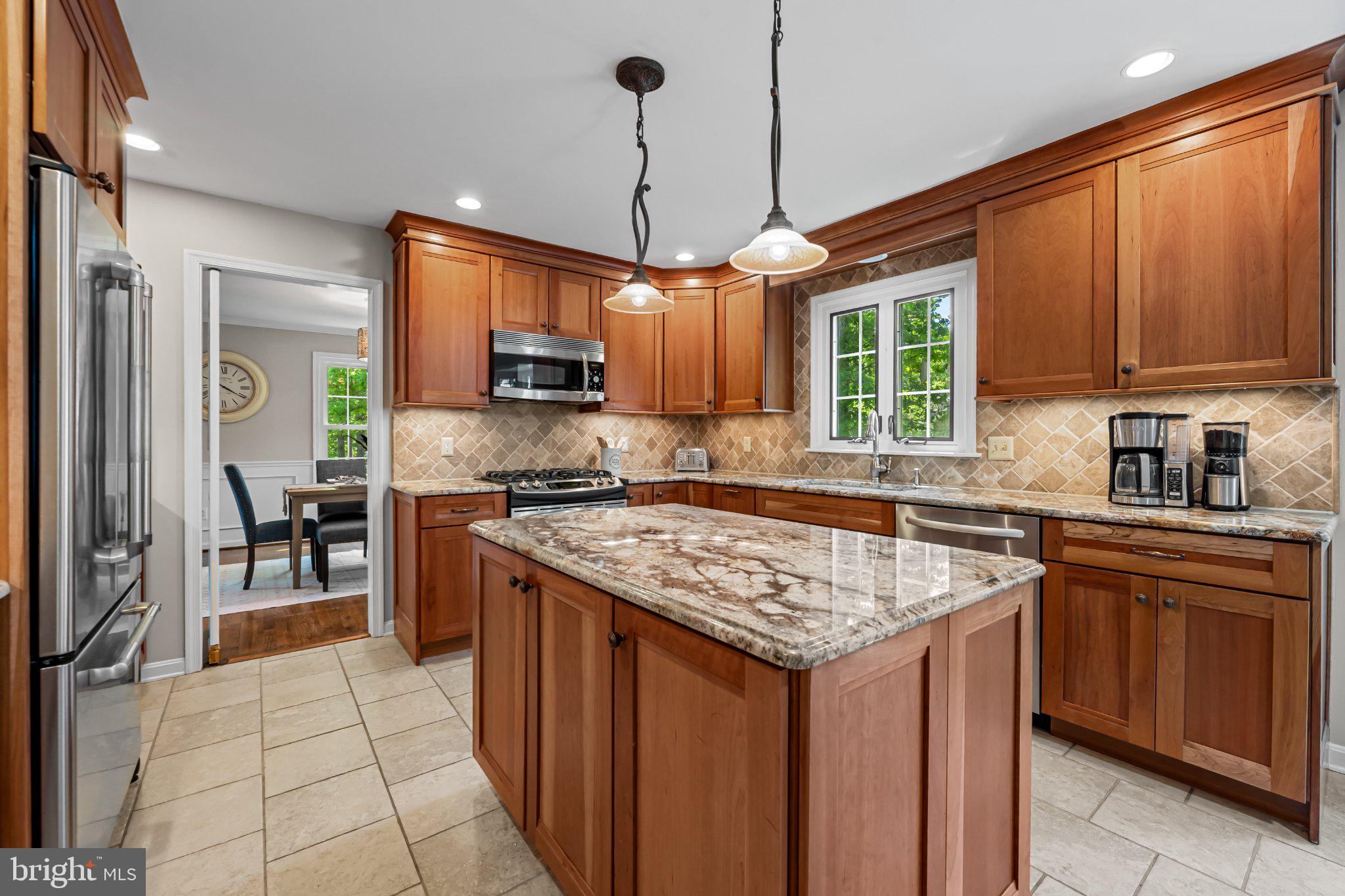 CHARTWELL - Residential