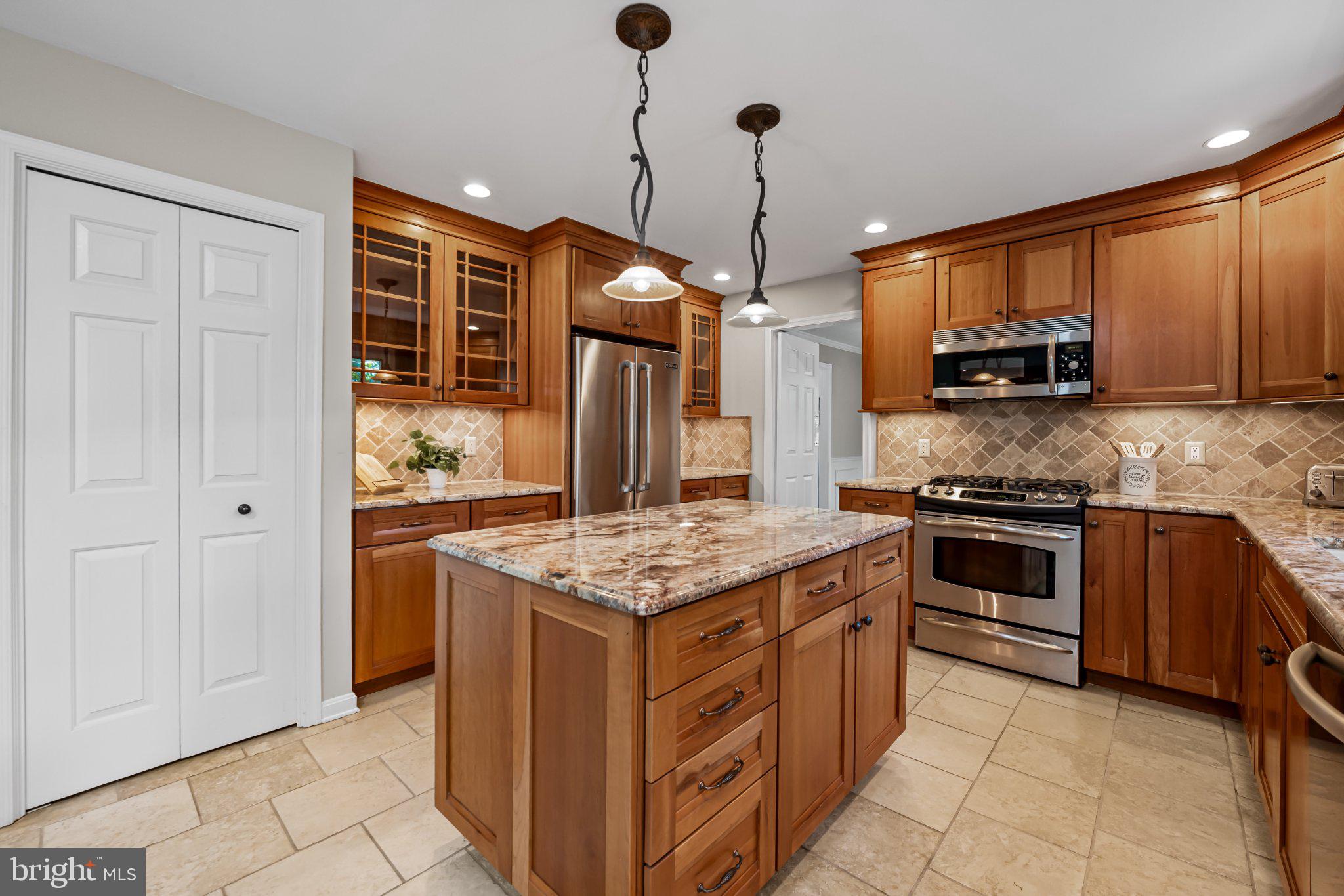 CHARTWELL - Residential