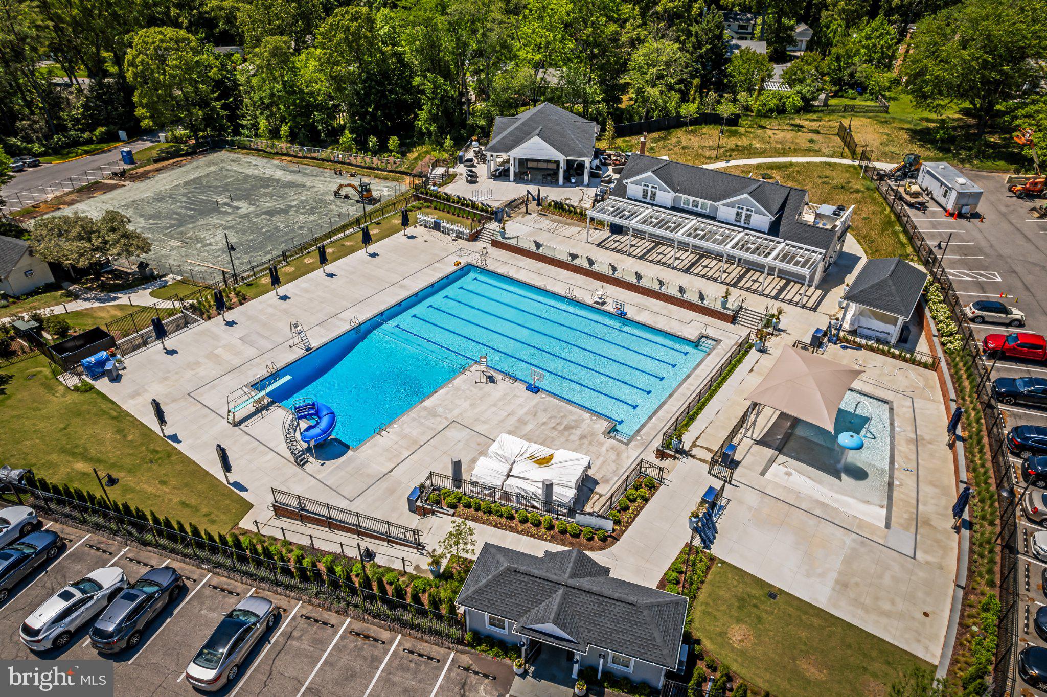 CHARTWELL - Residential