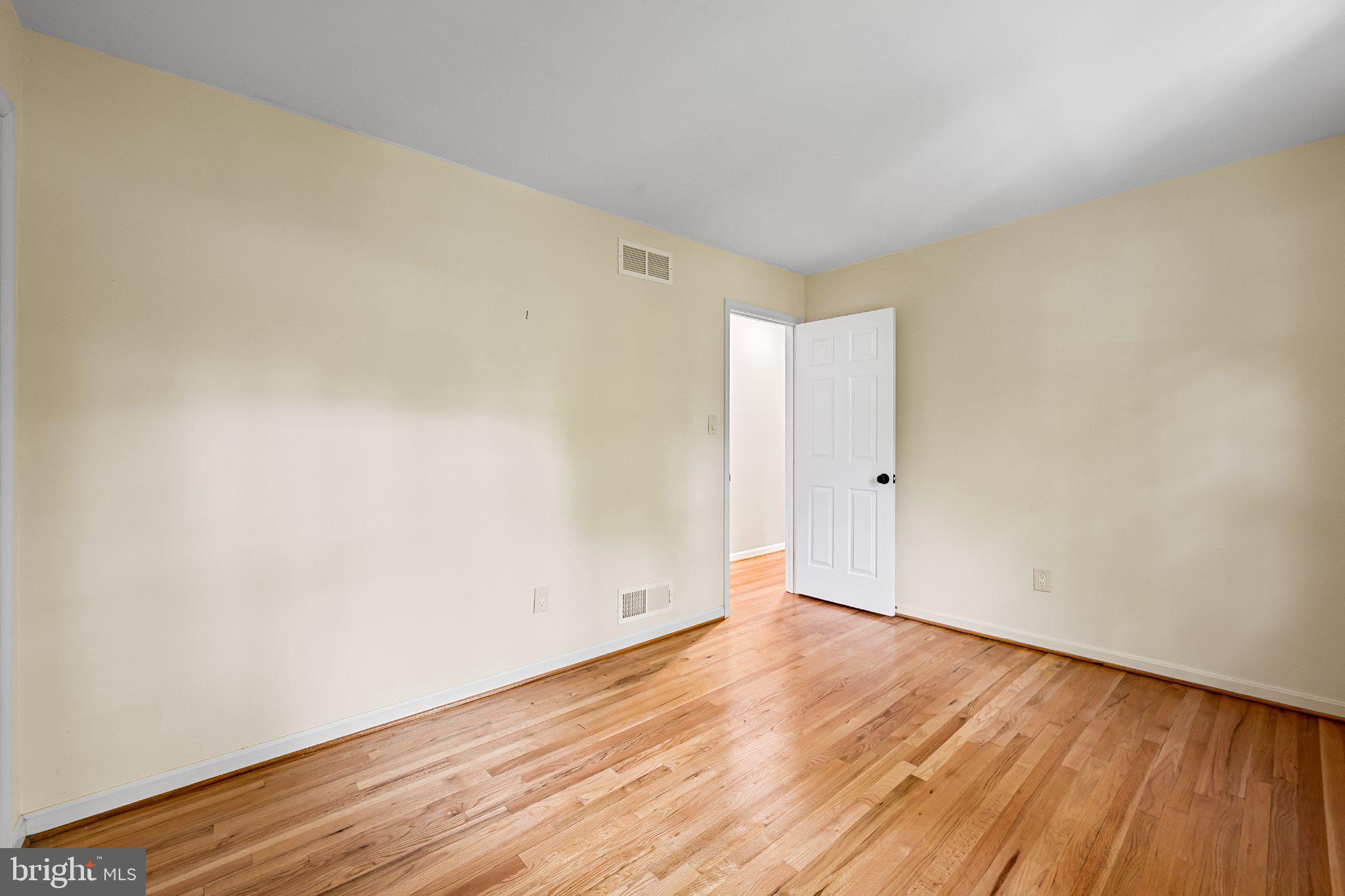 CHARTWELL - Residential