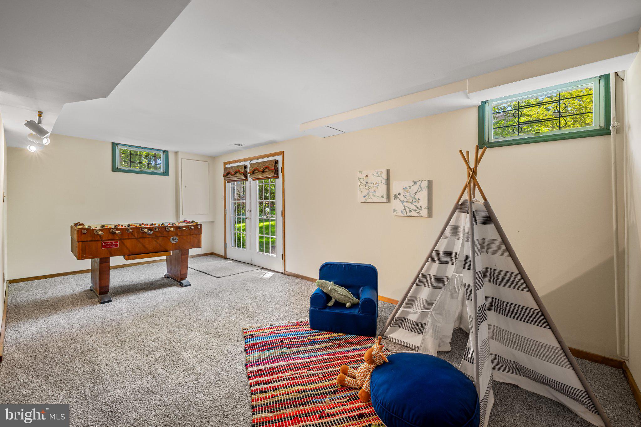 CHARTWELL - Residential