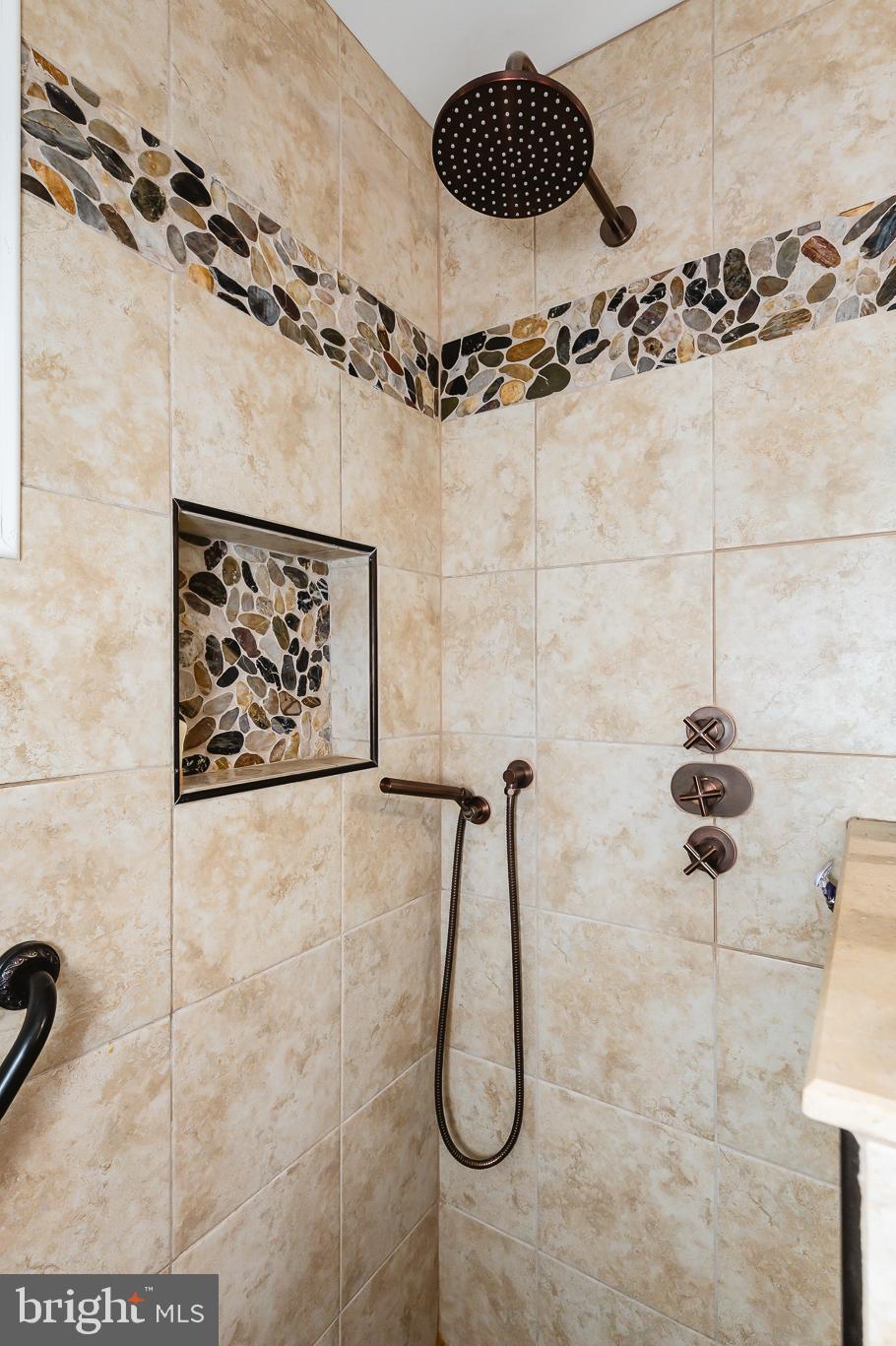 STANSBURY MANOR - Residential