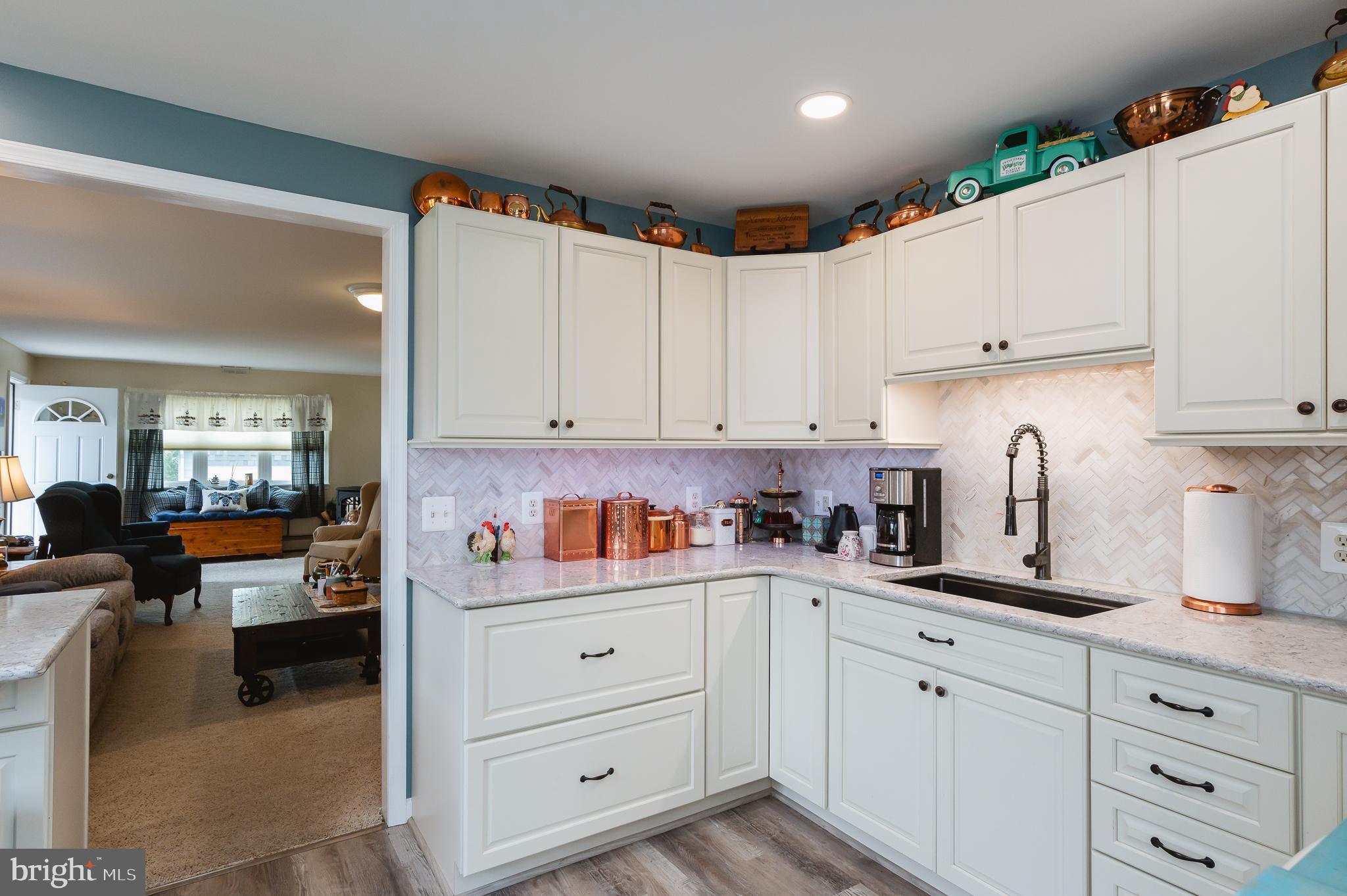 STANSBURY MANOR - Residential