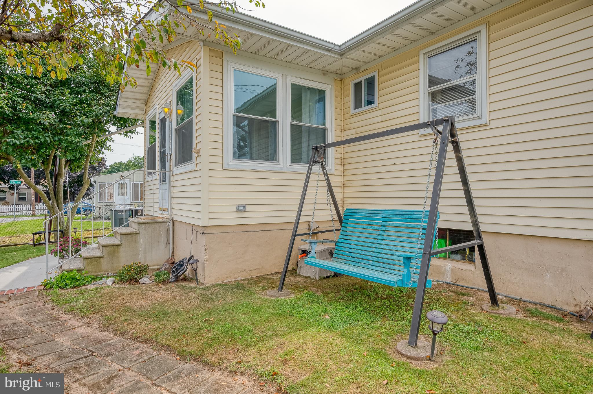 STANSBURY MANOR - Residential