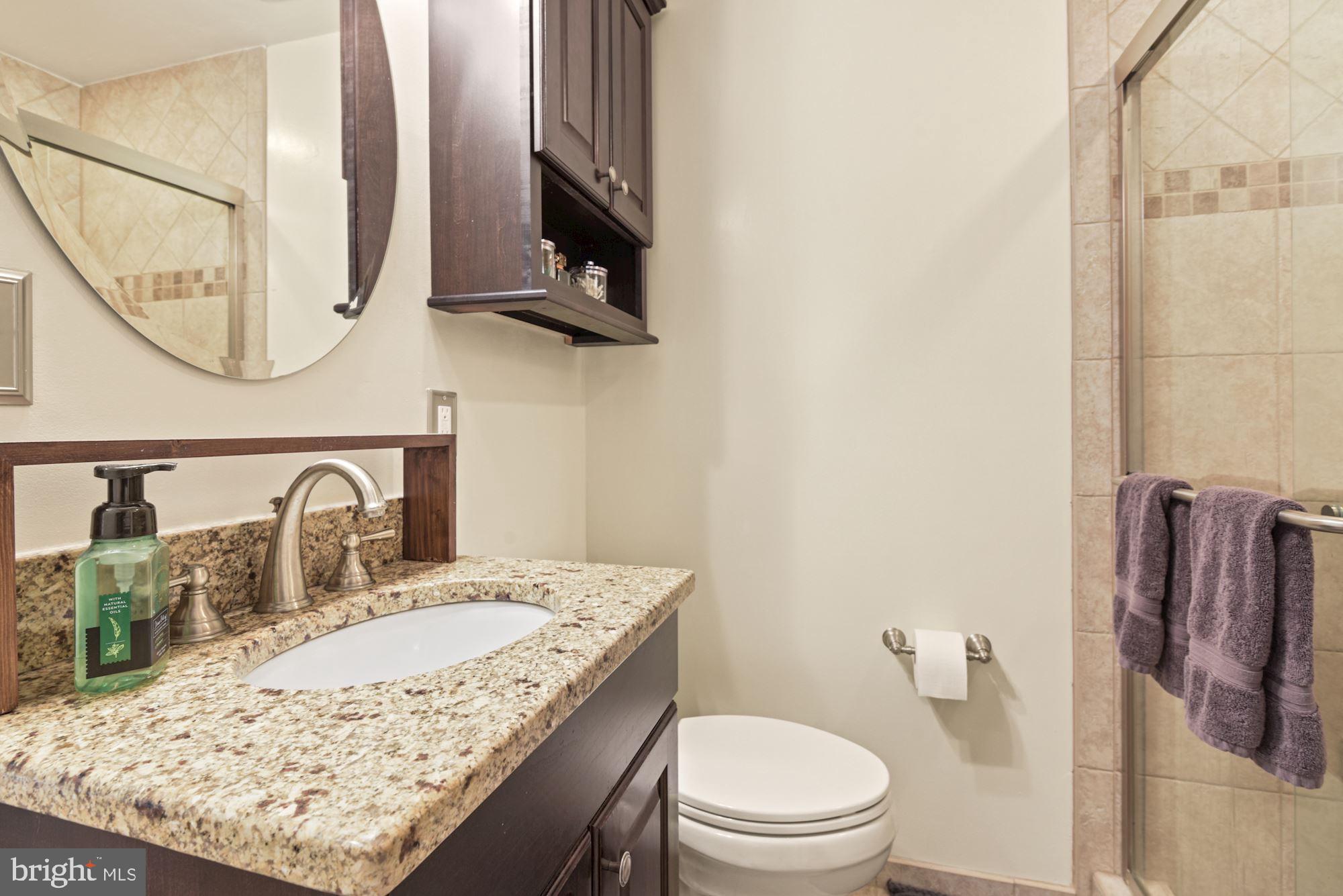 WASHINGTON SQUARE - Residential