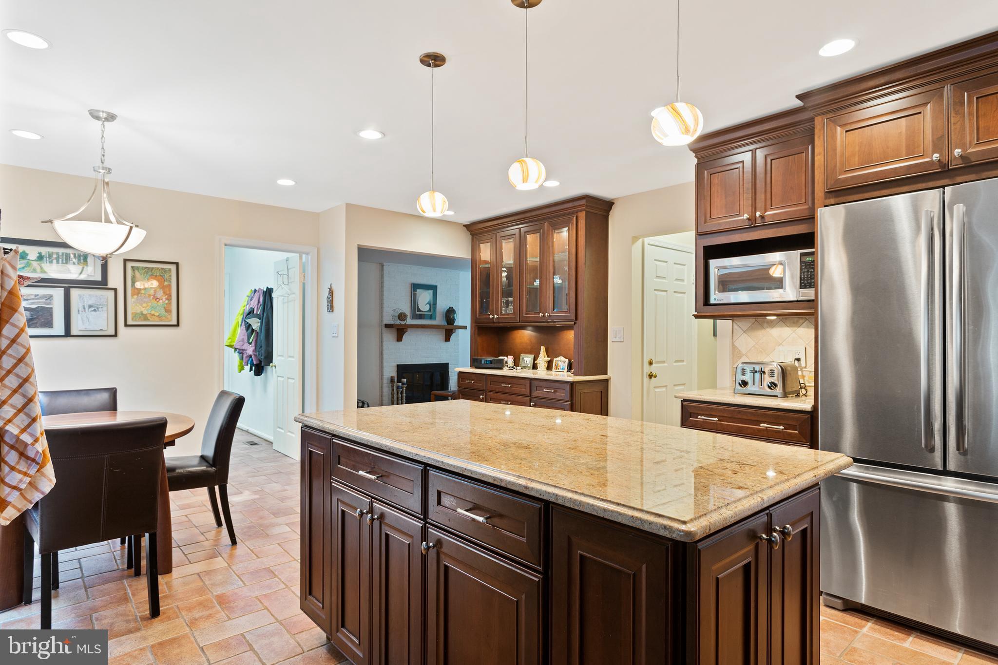 GAYFIELDS - Residential