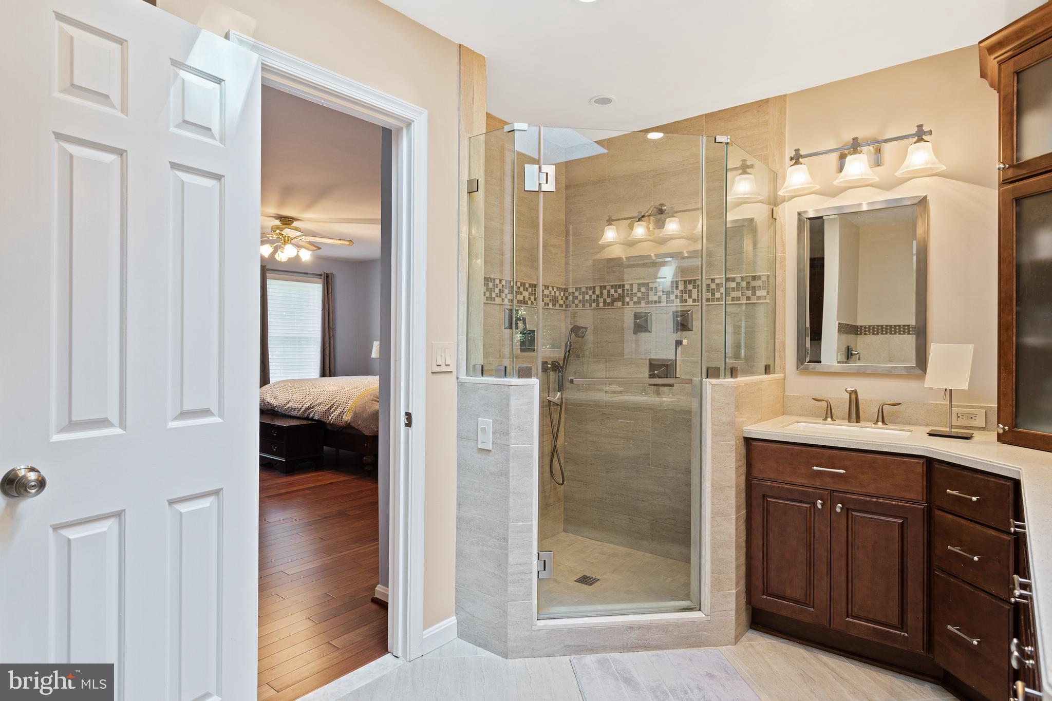 GAYFIELDS - Residential