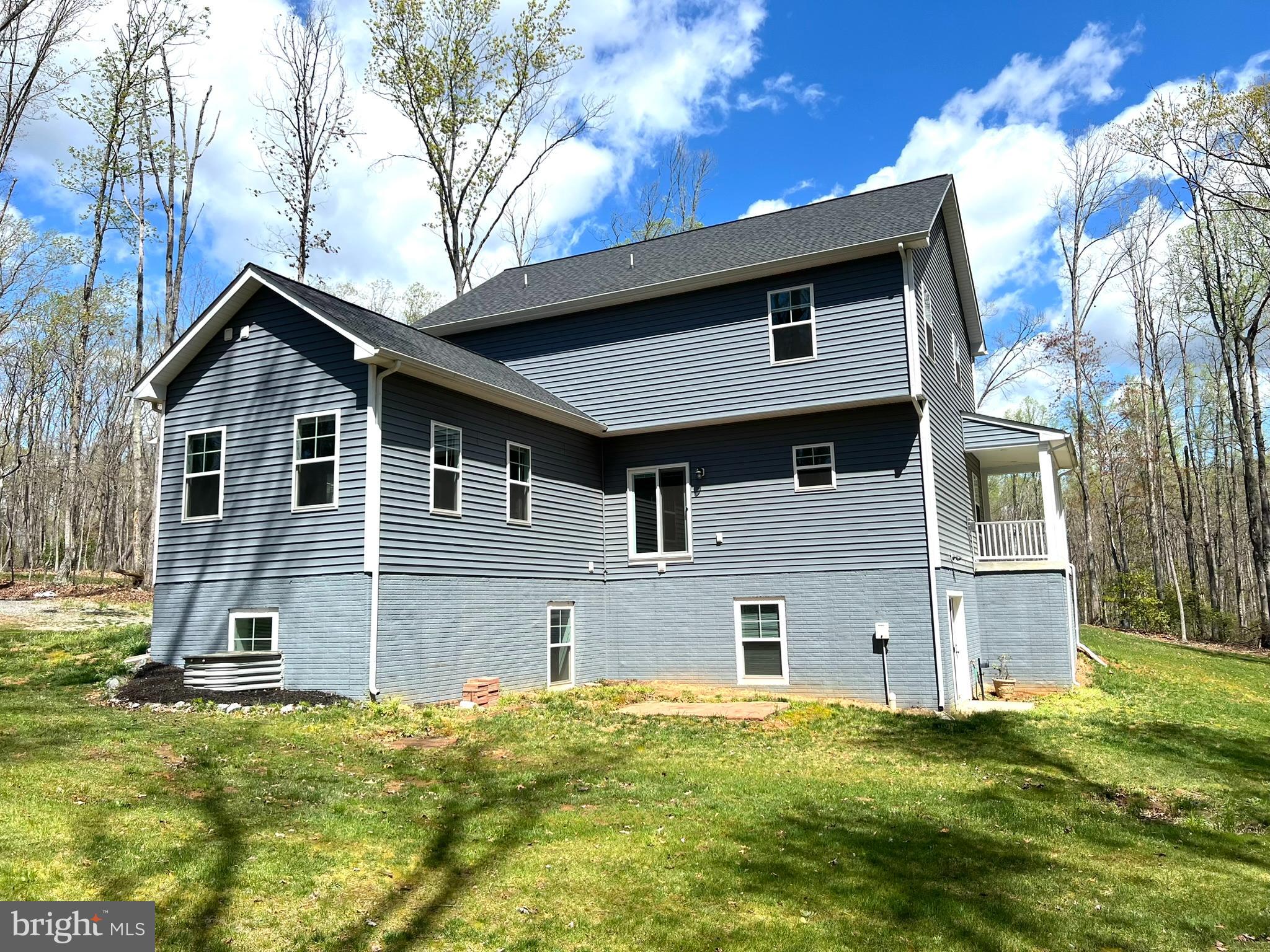 HERITAGE VILLAGE - Residential