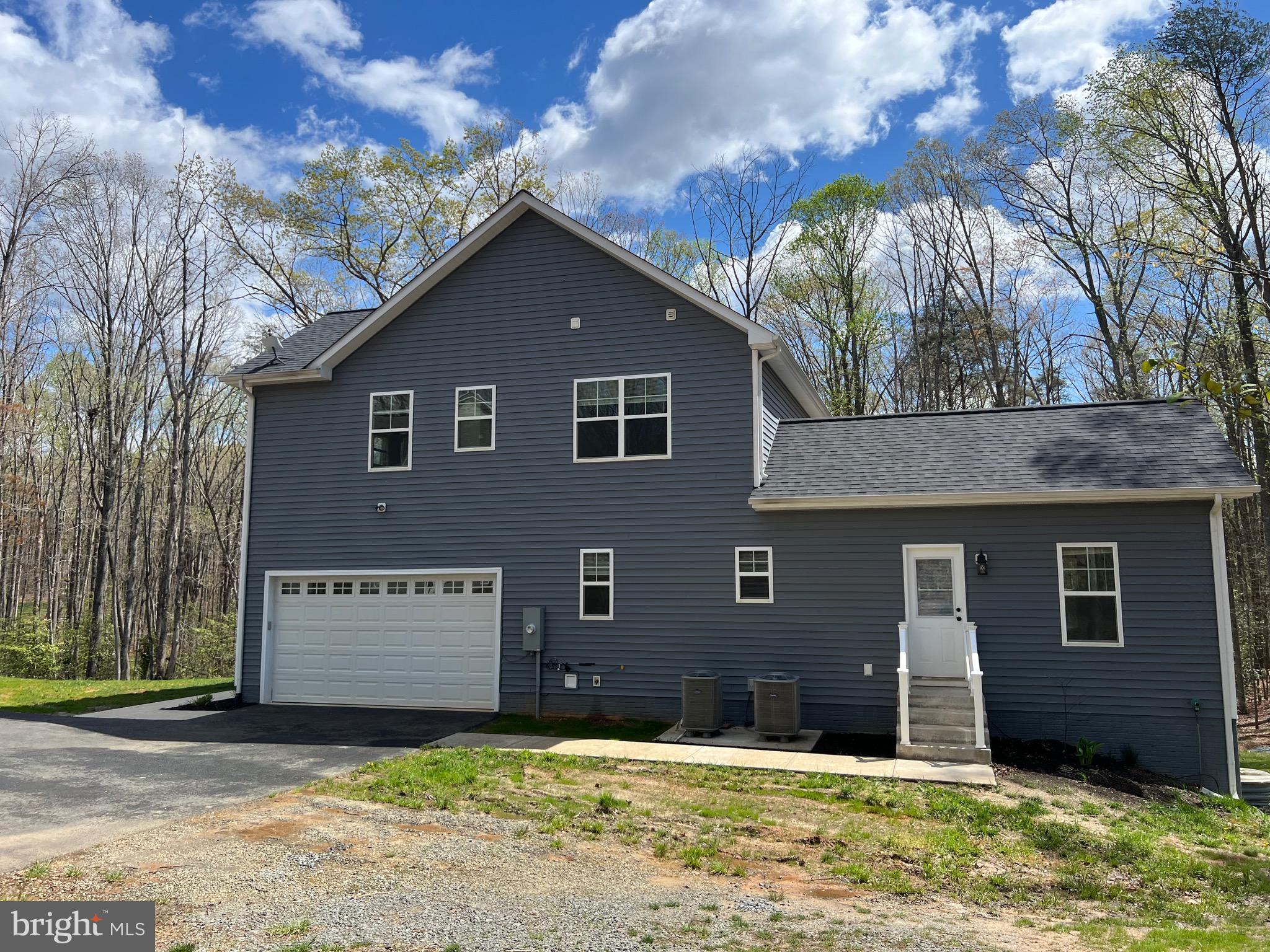 HERITAGE VILLAGE - Residential