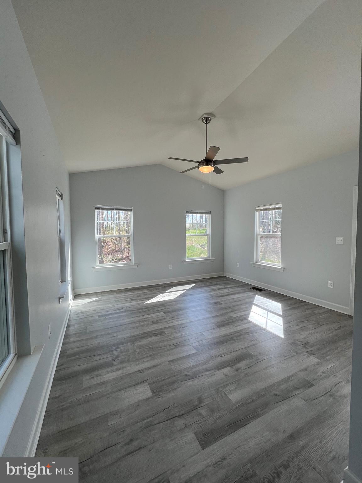 HERITAGE VILLAGE - Residential