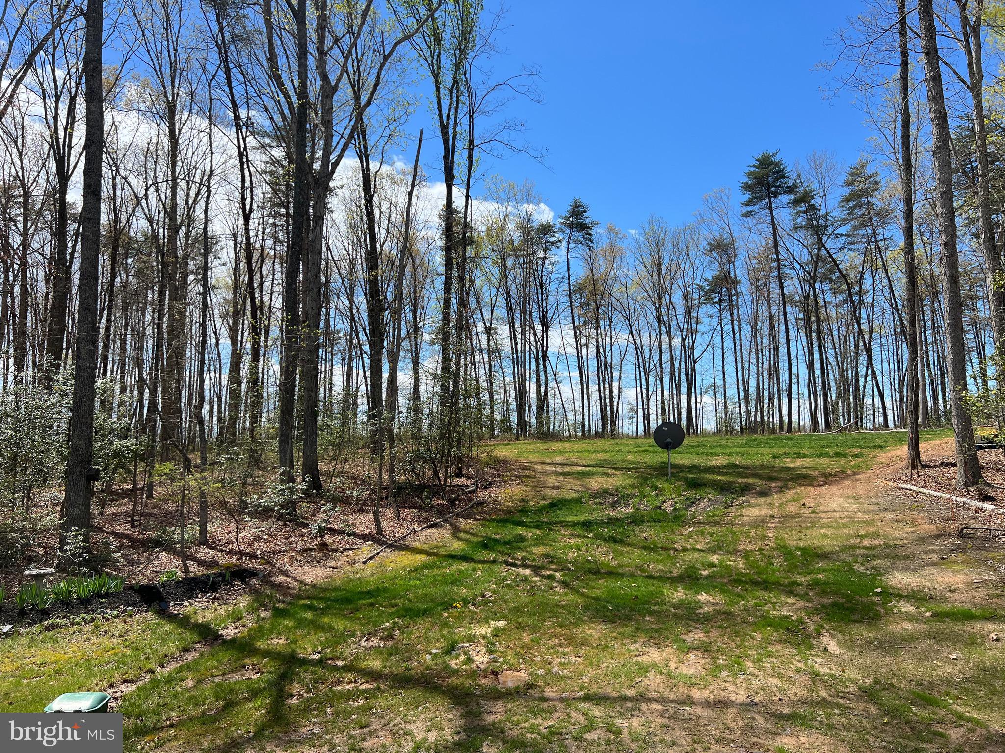 HERITAGE VILLAGE - Residential