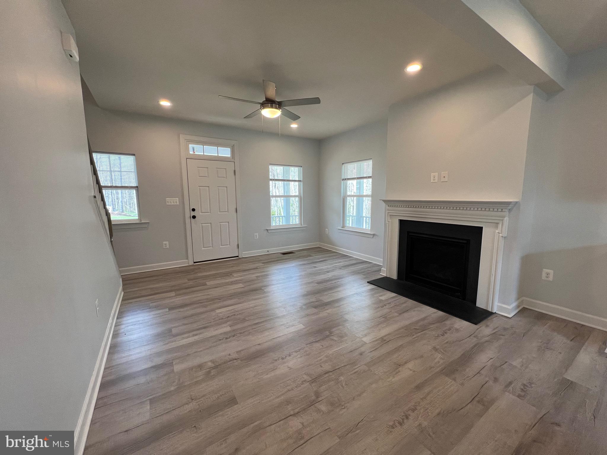 HERITAGE VILLAGE - Residential