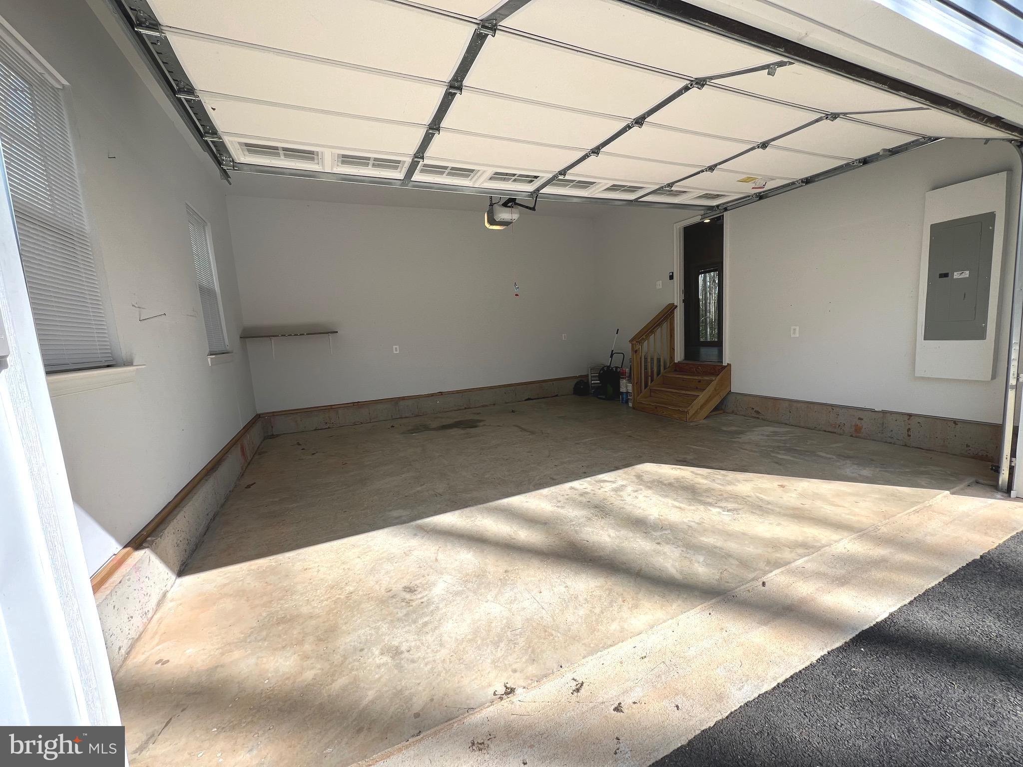 HERITAGE VILLAGE - Residential