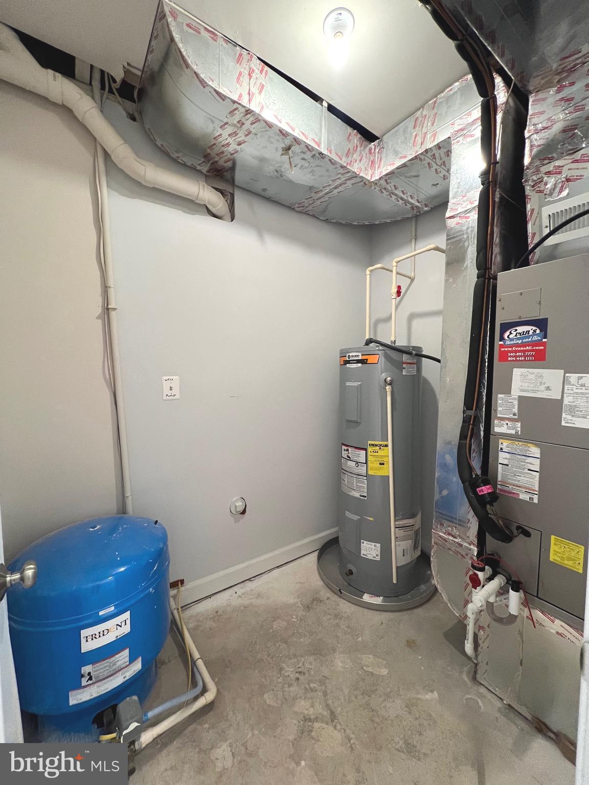 HERITAGE VILLAGE - Residential