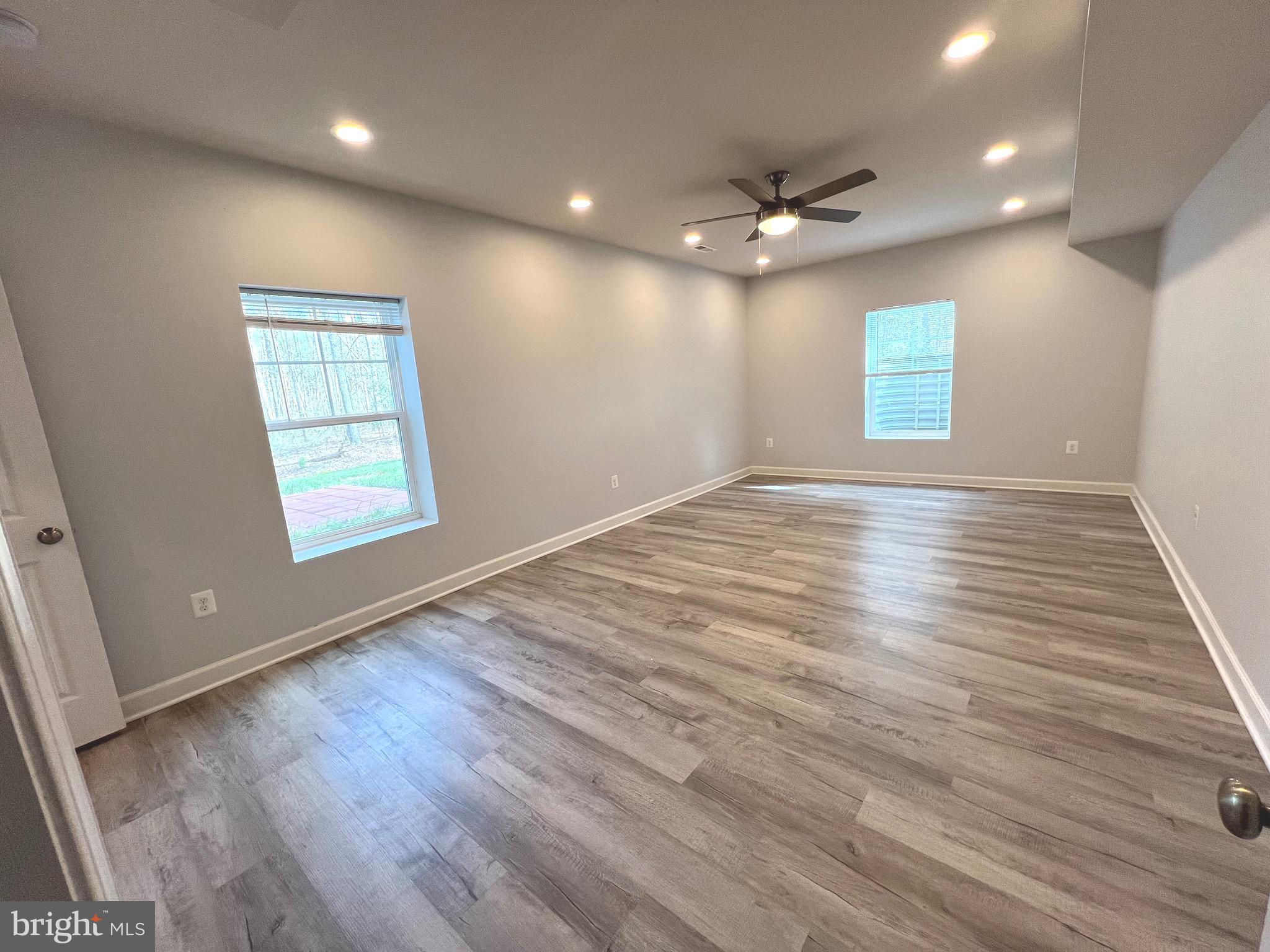 HERITAGE VILLAGE - Residential