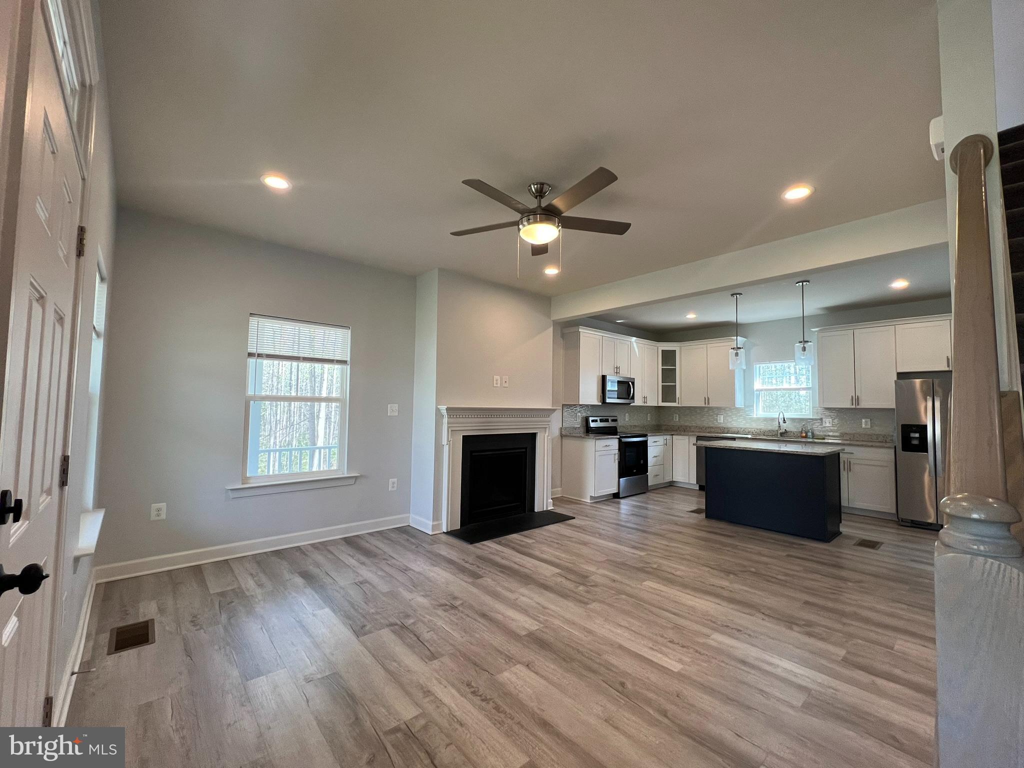 HERITAGE VILLAGE - Residential