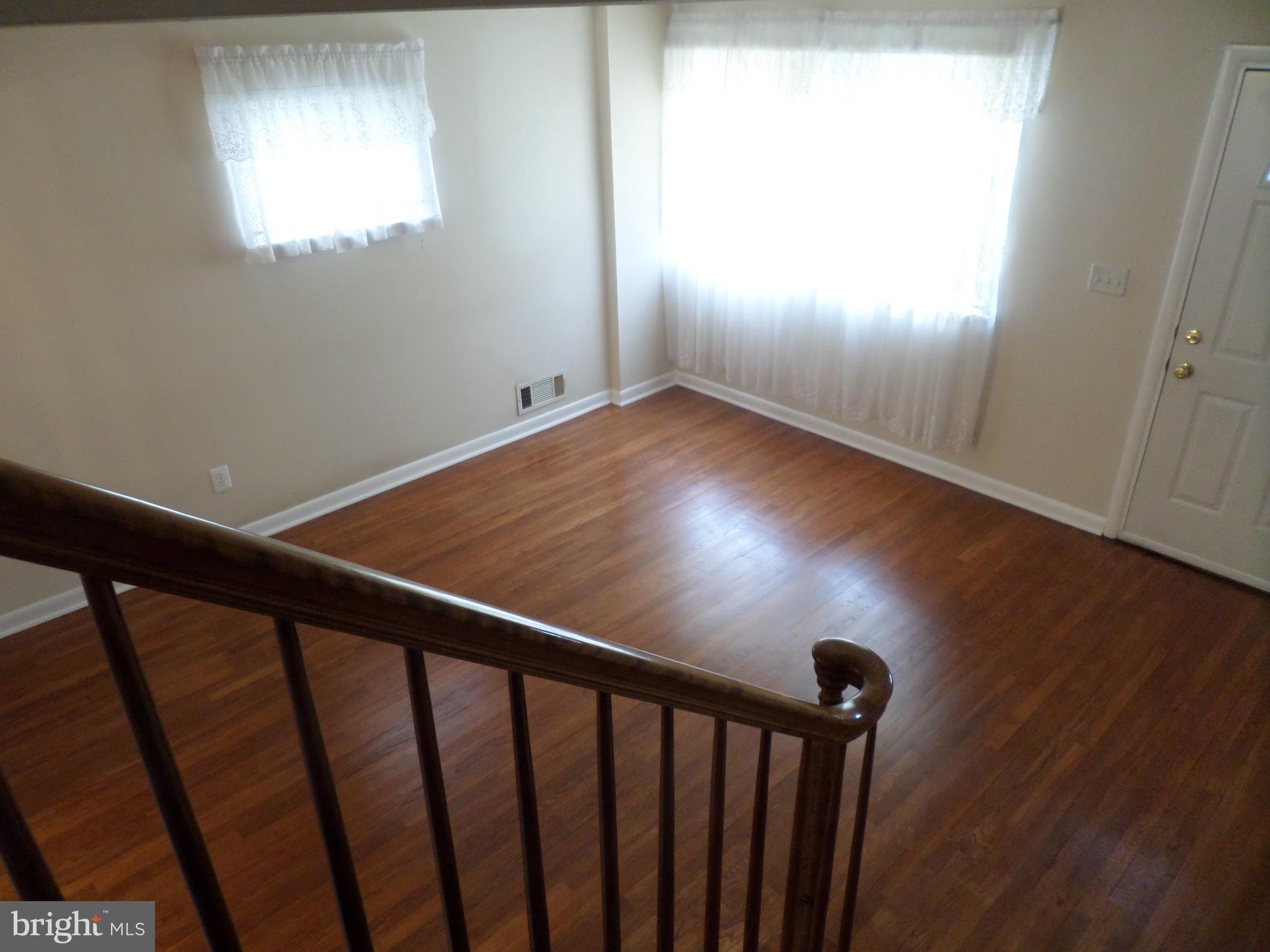 DUNDALK - Residential Lease