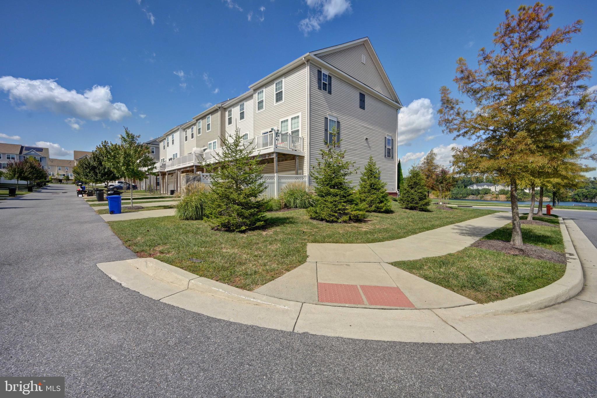 TOWNS AT QUARRY PLACE - Residential Lease