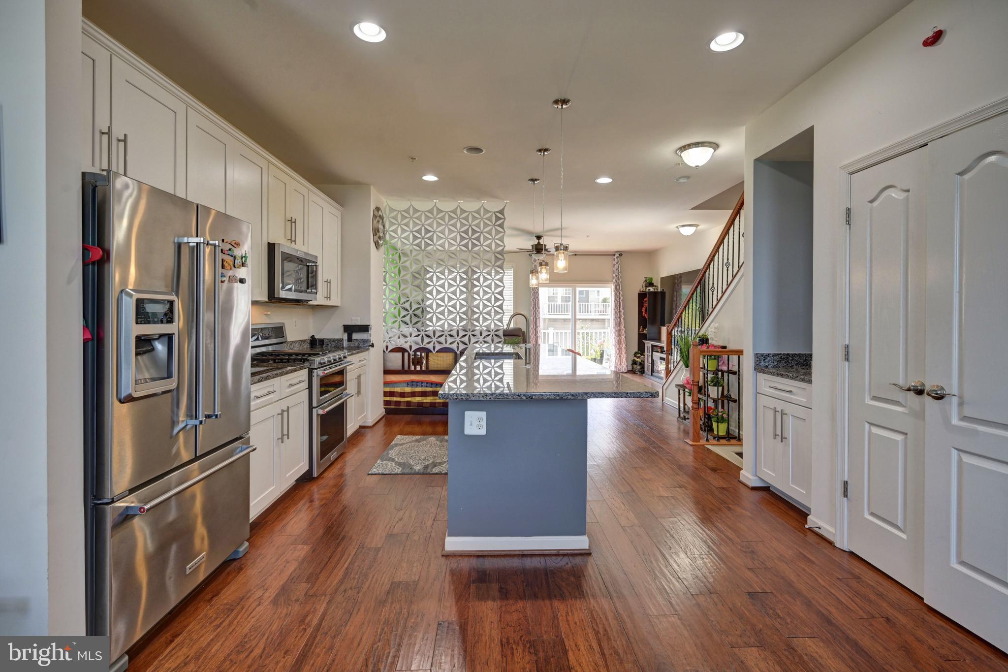 TOWNS AT QUARRY PLACE - Residential Lease