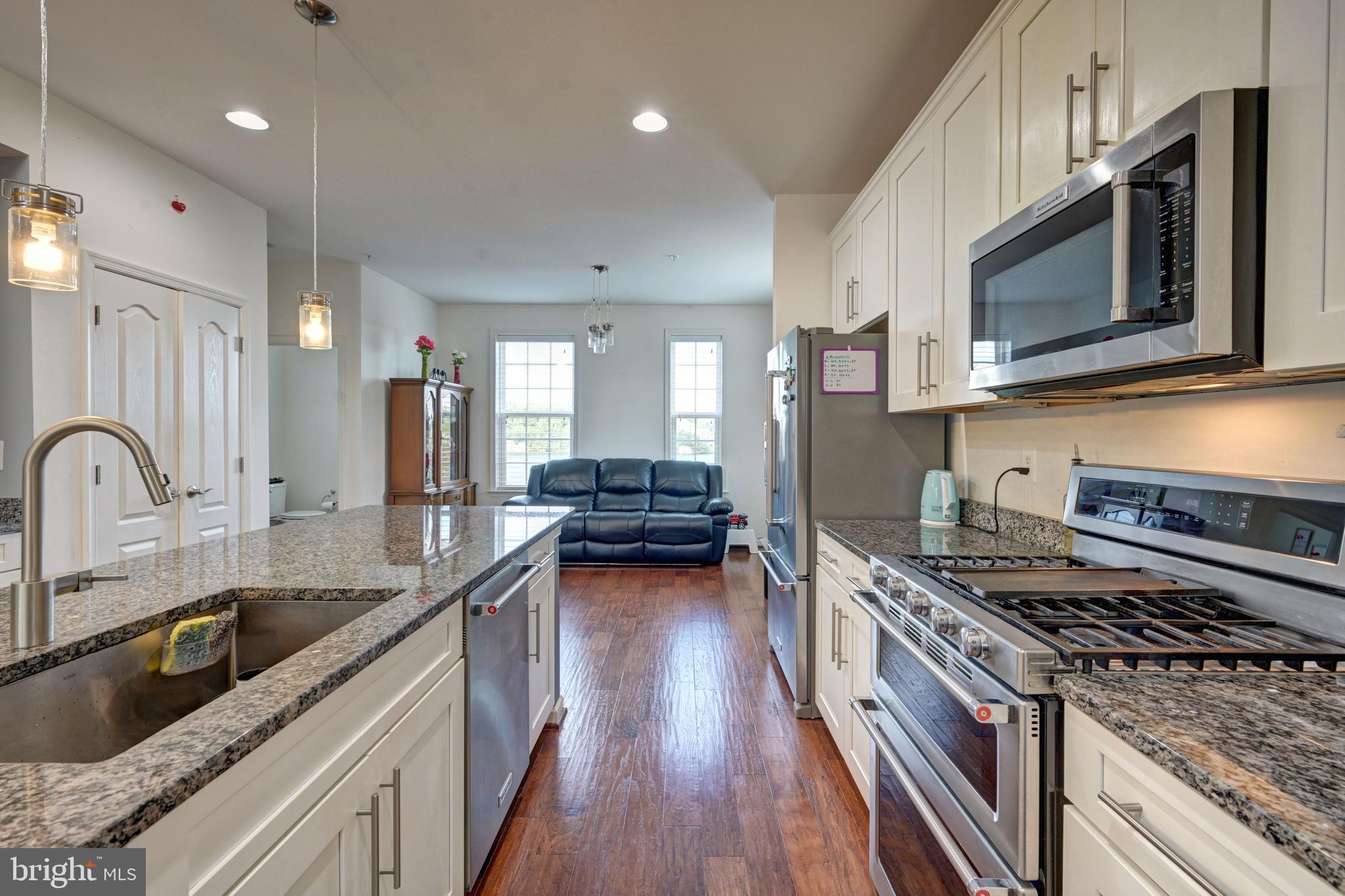 TOWNS AT QUARRY PLACE - Residential Lease