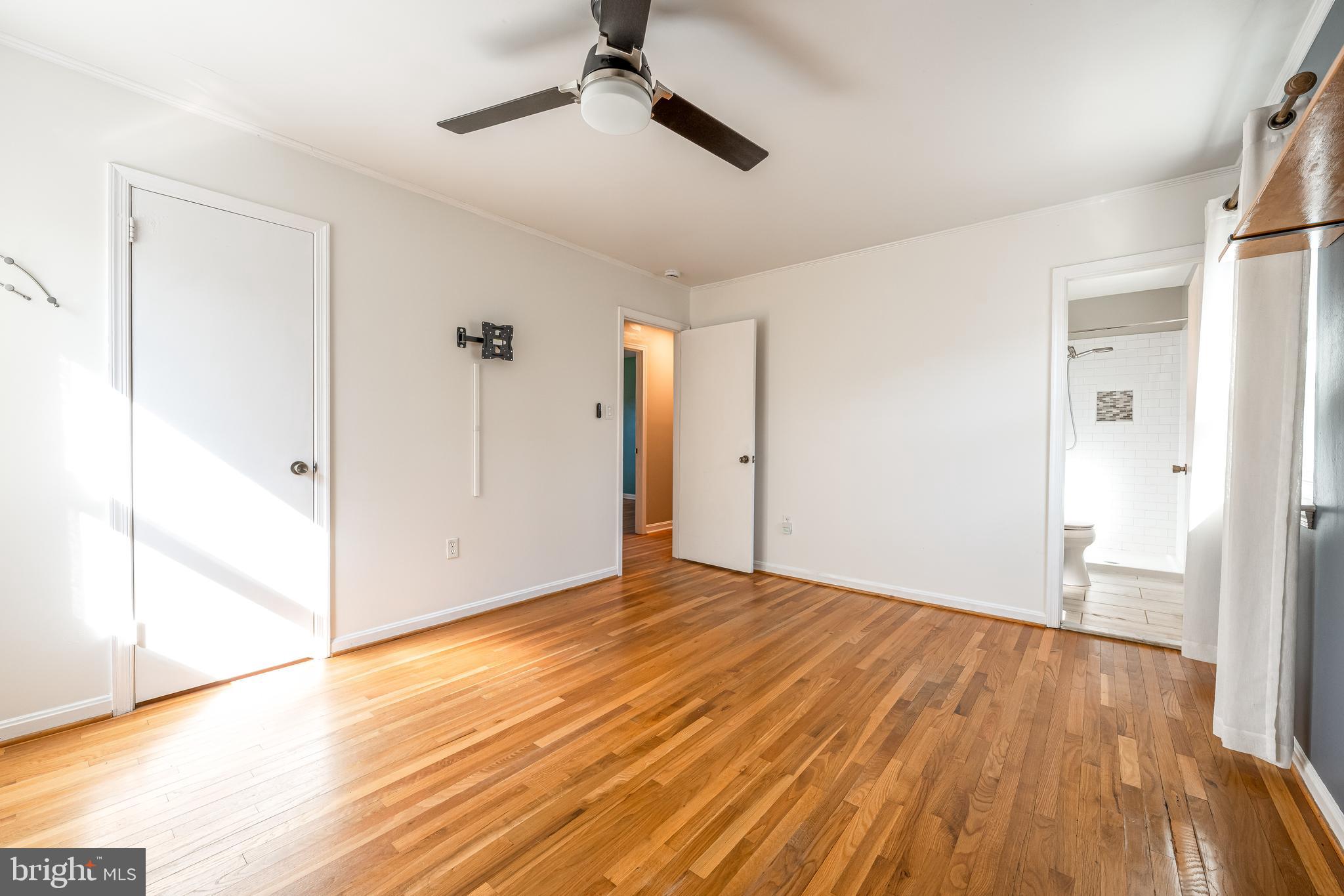 STONEYBROOKE - Residential Lease