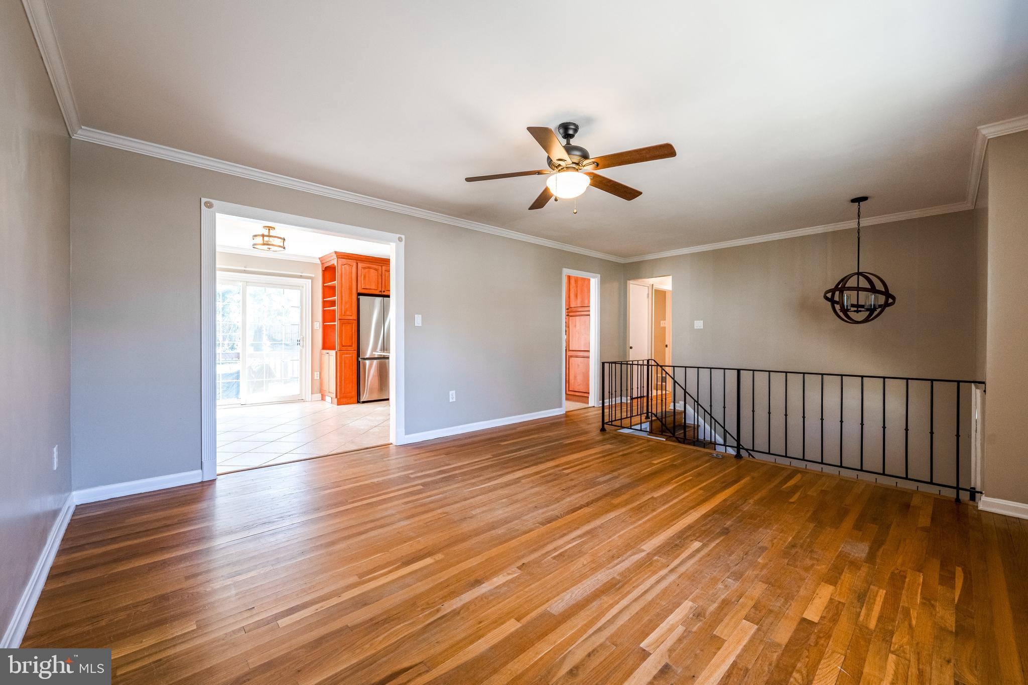 STONEYBROOKE - Residential Lease