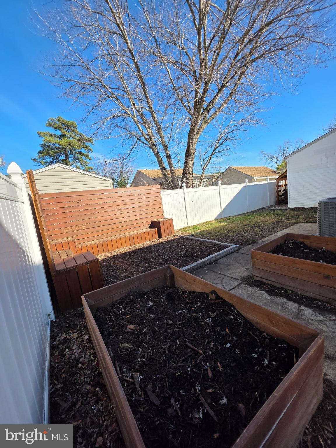 PINEY POINT HOMES - Residential Lease