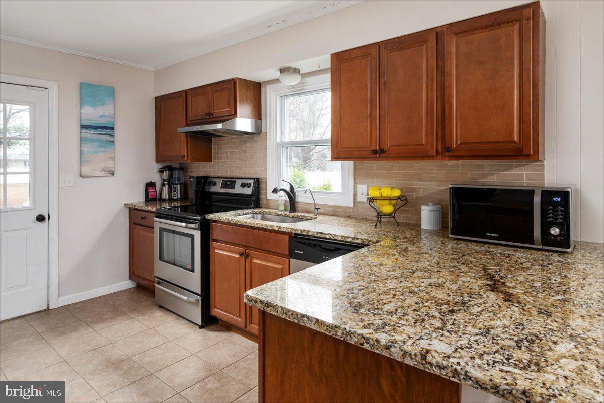 RHYANES SCOTTOWN DEV - Residential