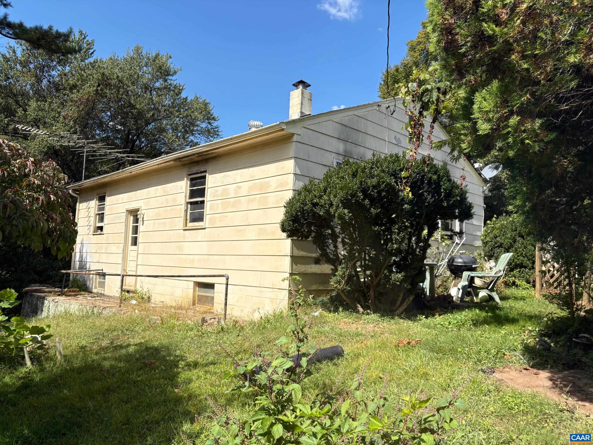 293 ROCHELLE SCHOOL LN 63-39