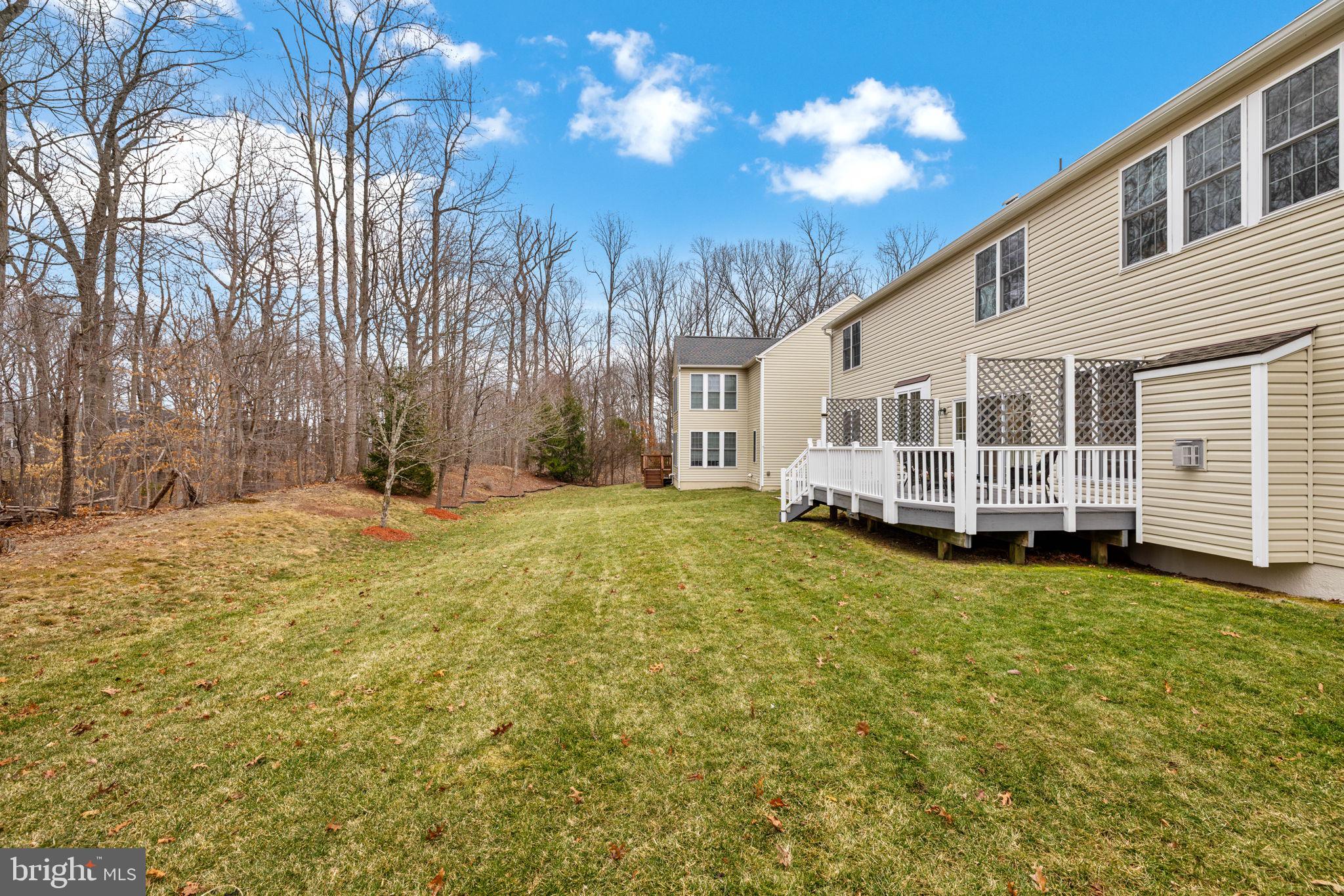 LAUREL HILL - Residential