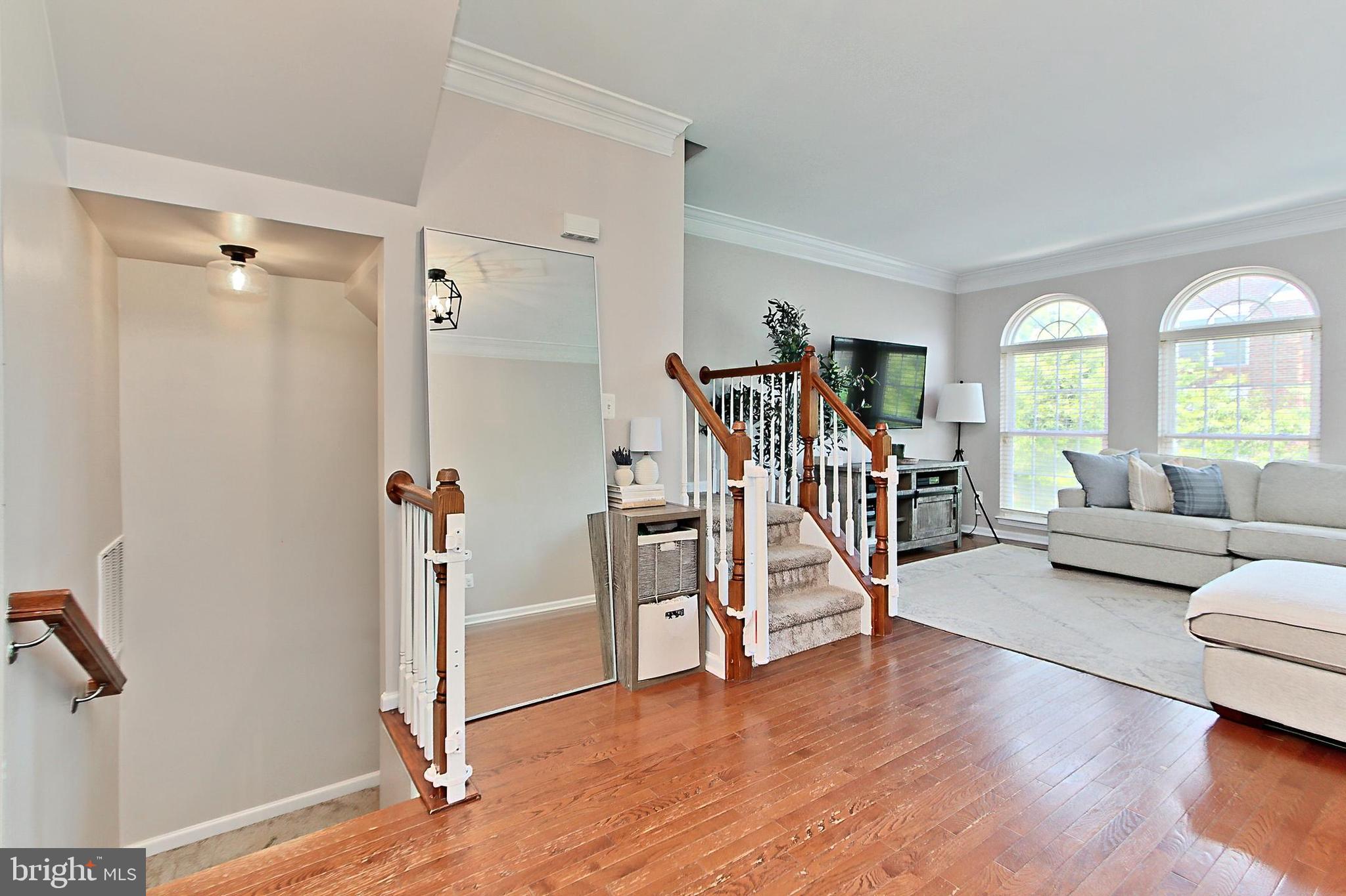 SOUTH RIDING - Residential