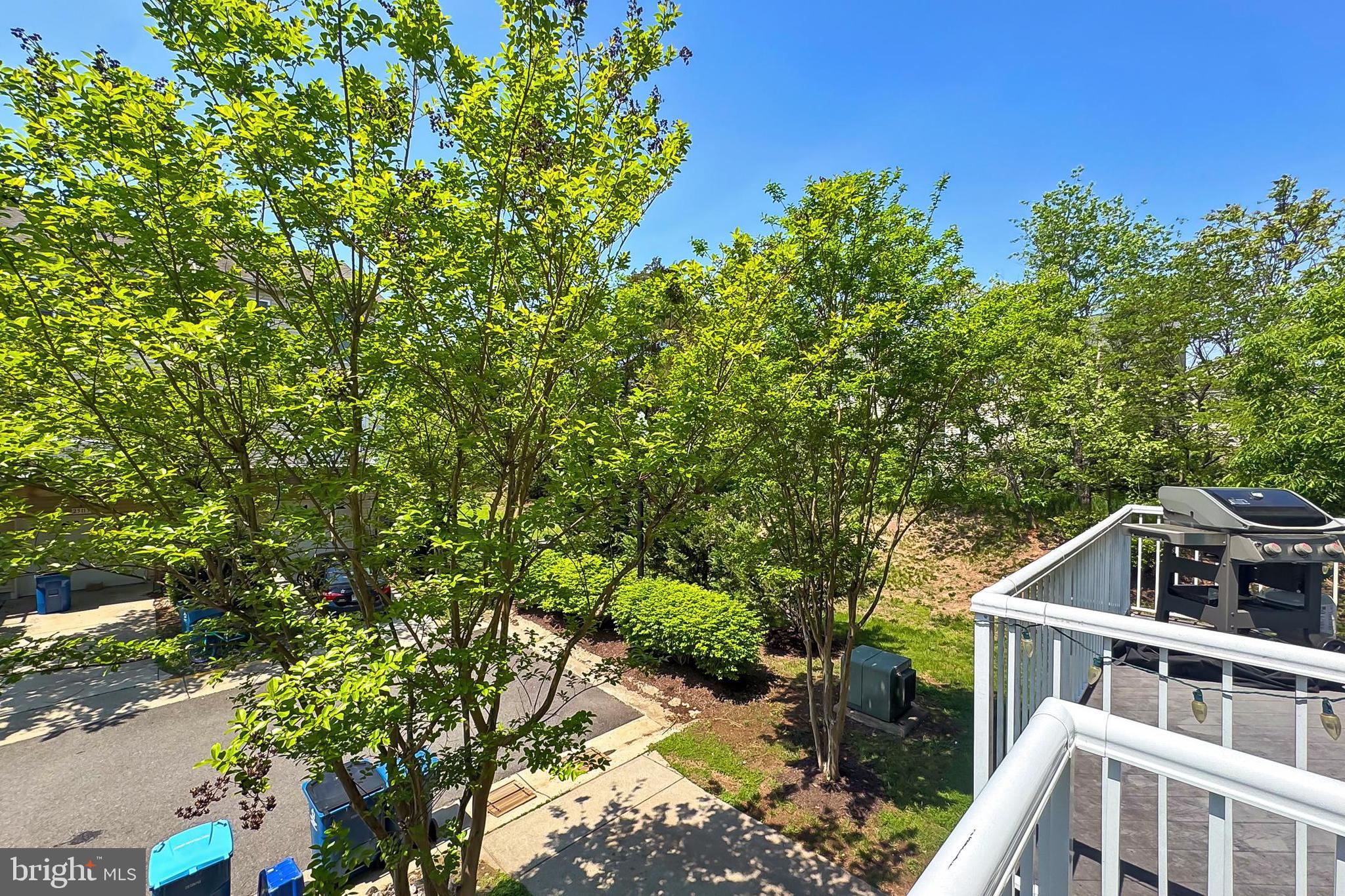 SOUTH RIDING - Residential