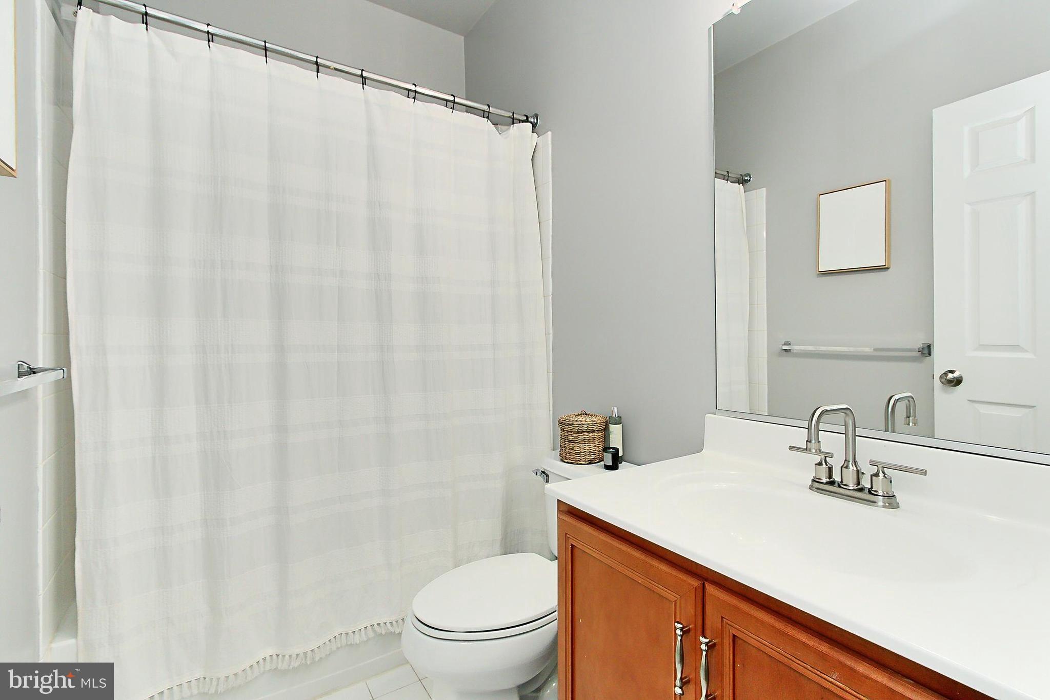 SOUTH RIDING - Residential