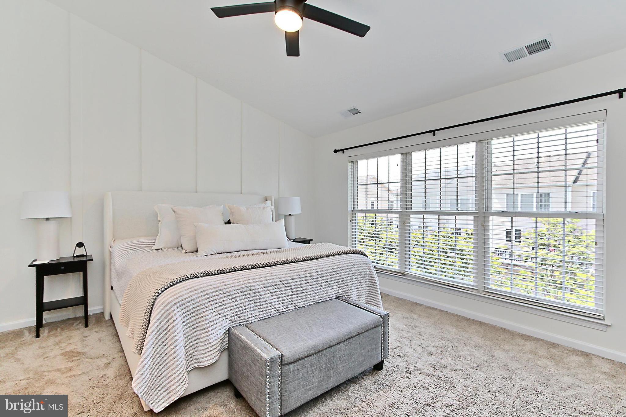 SOUTH RIDING - Residential