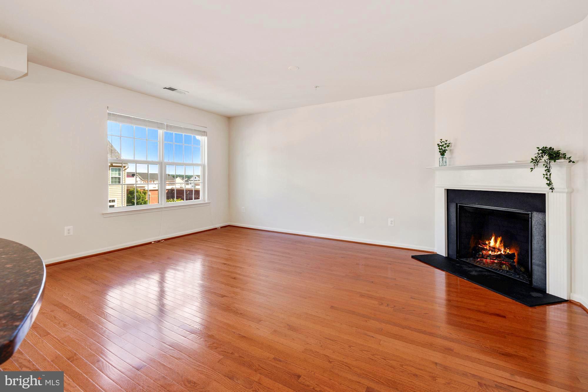 ARORA HILLS - Residential