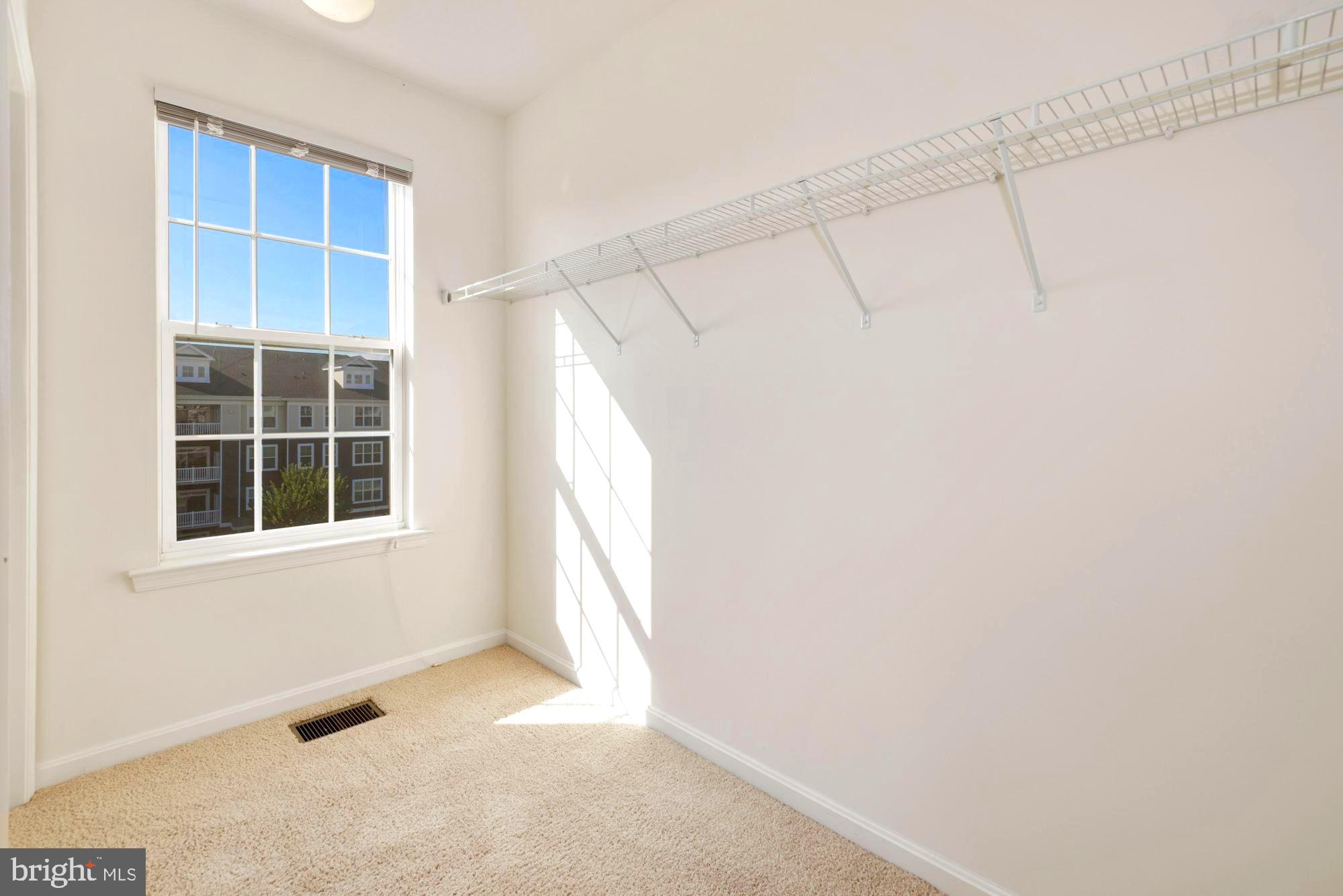 ARORA HILLS - Residential