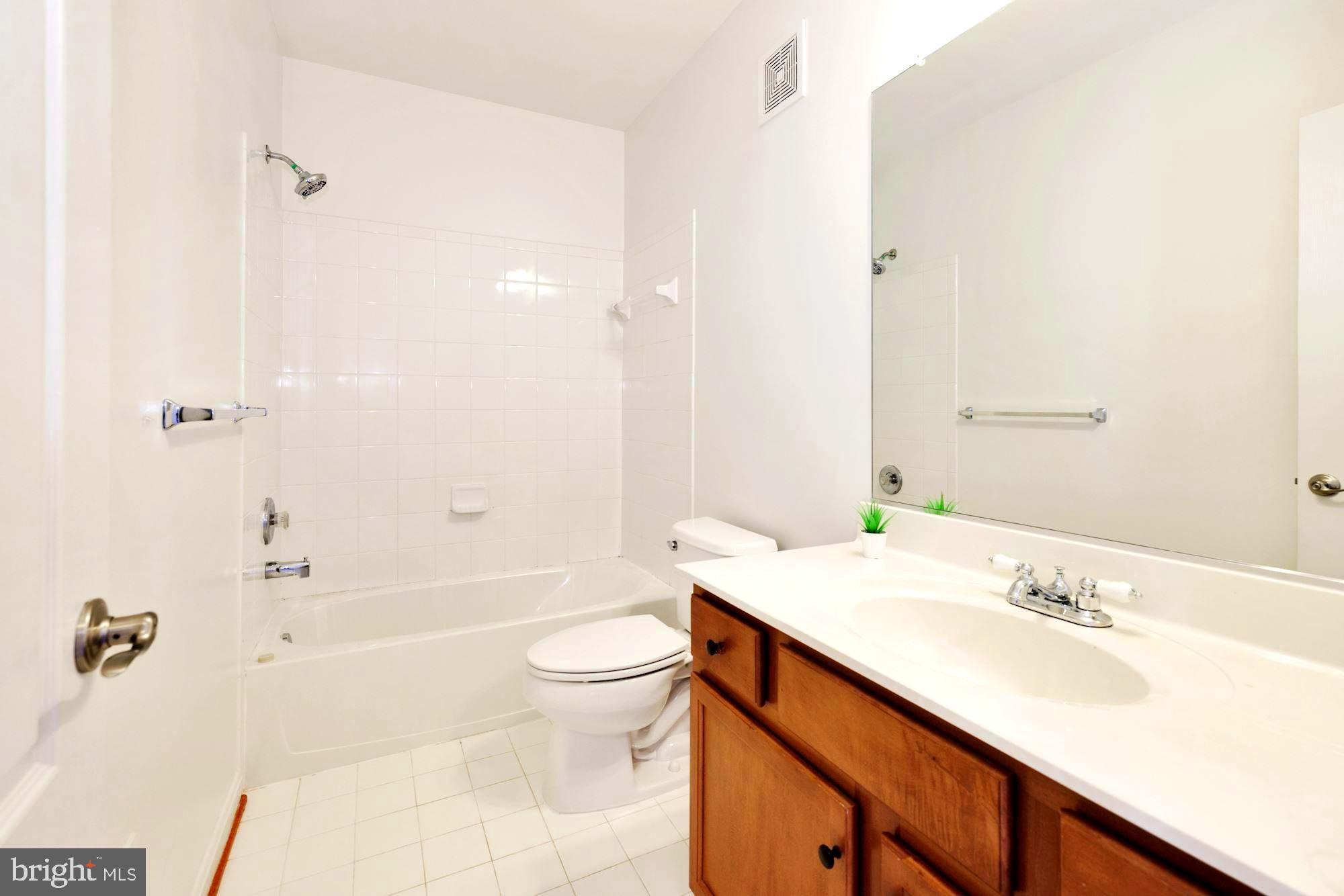 ARORA HILLS - Residential