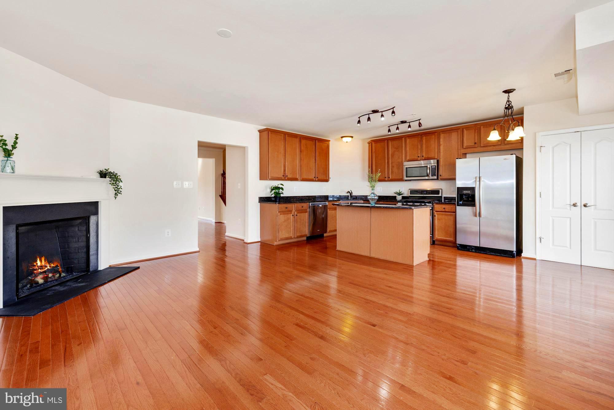 ARORA HILLS - Residential