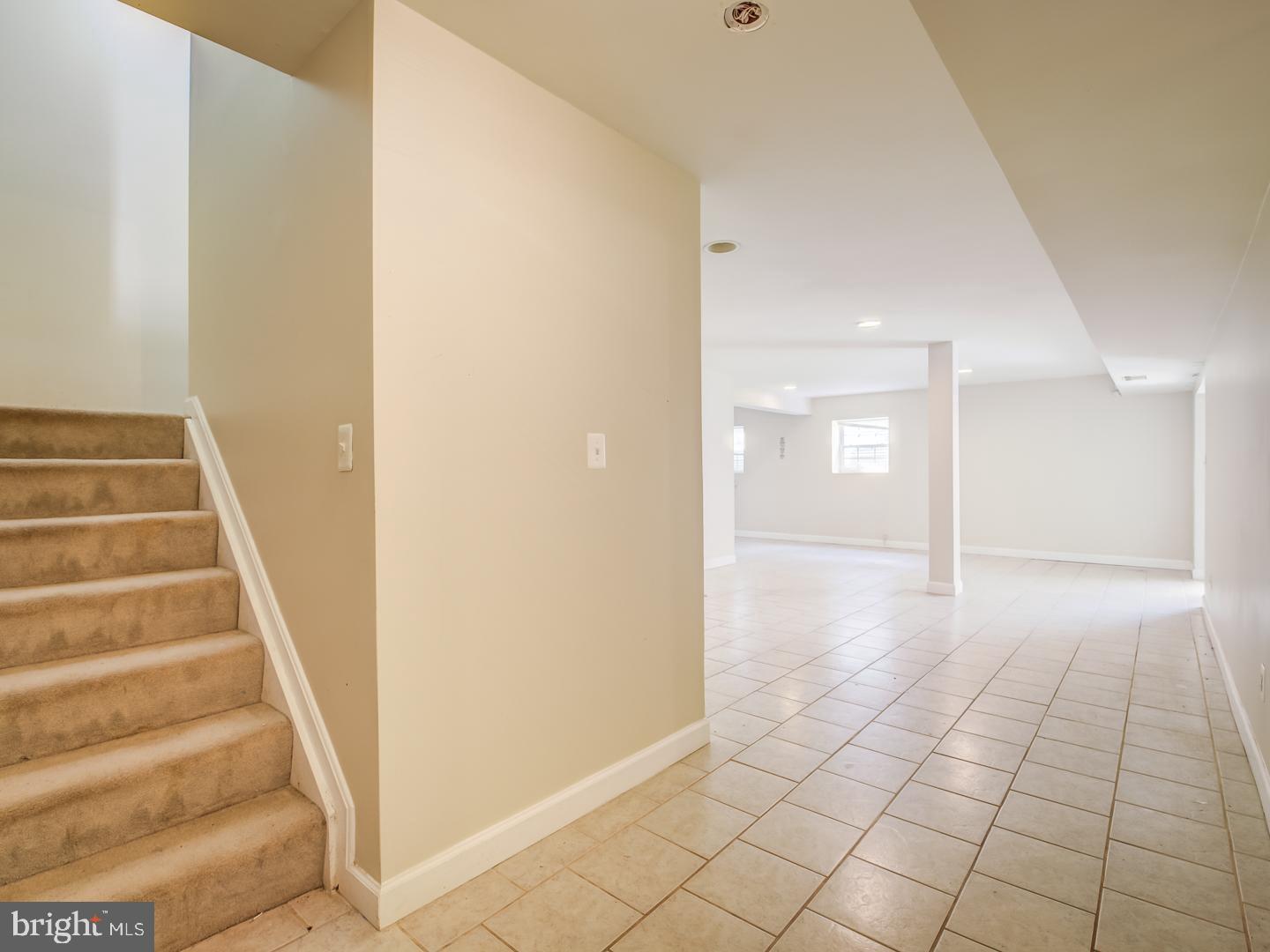 INDEPENDENCE/UNIV VLG - Residential