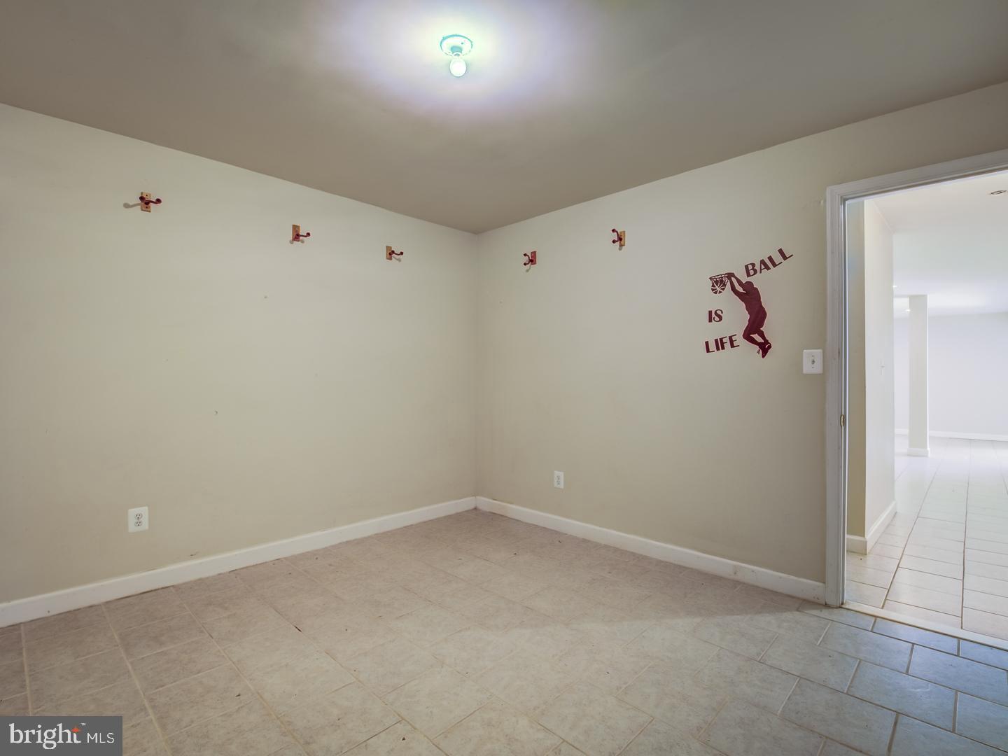 INDEPENDENCE/UNIV VLG - Residential