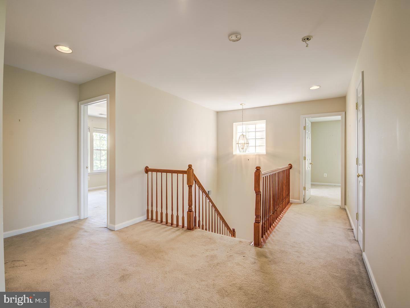 INDEPENDENCE/UNIV VLG - Residential