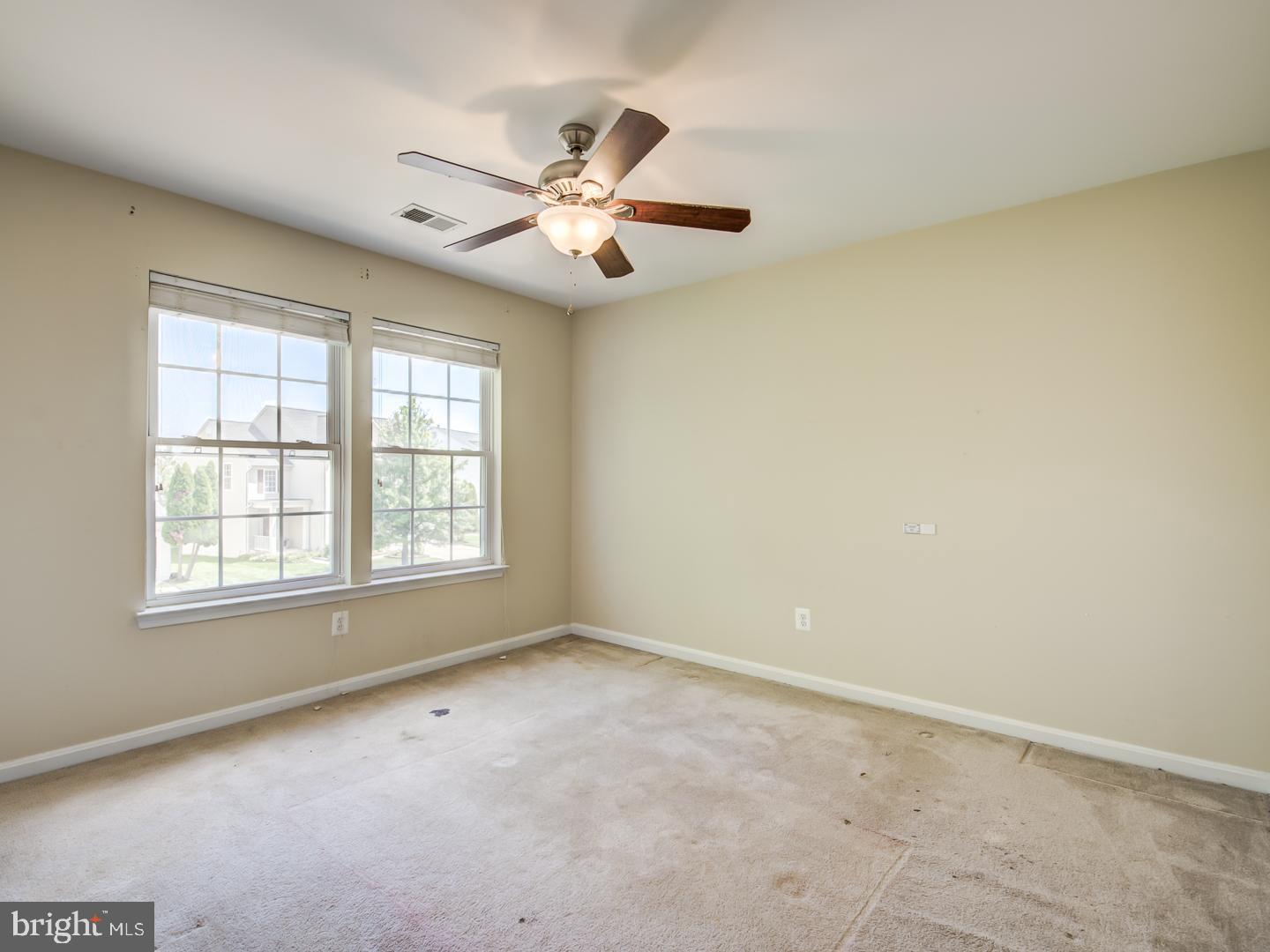 INDEPENDENCE/UNIV VLG - Residential