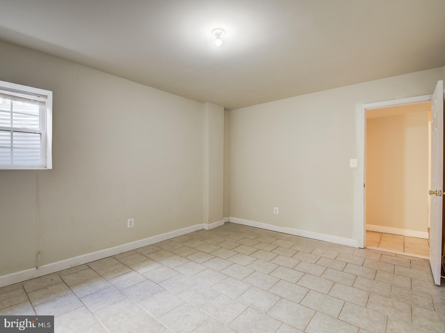 INDEPENDENCE/UNIV VLG - Residential