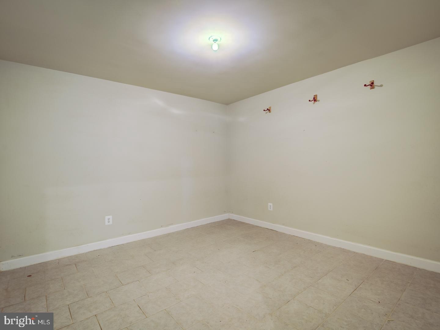 INDEPENDENCE/UNIV VLG - Residential