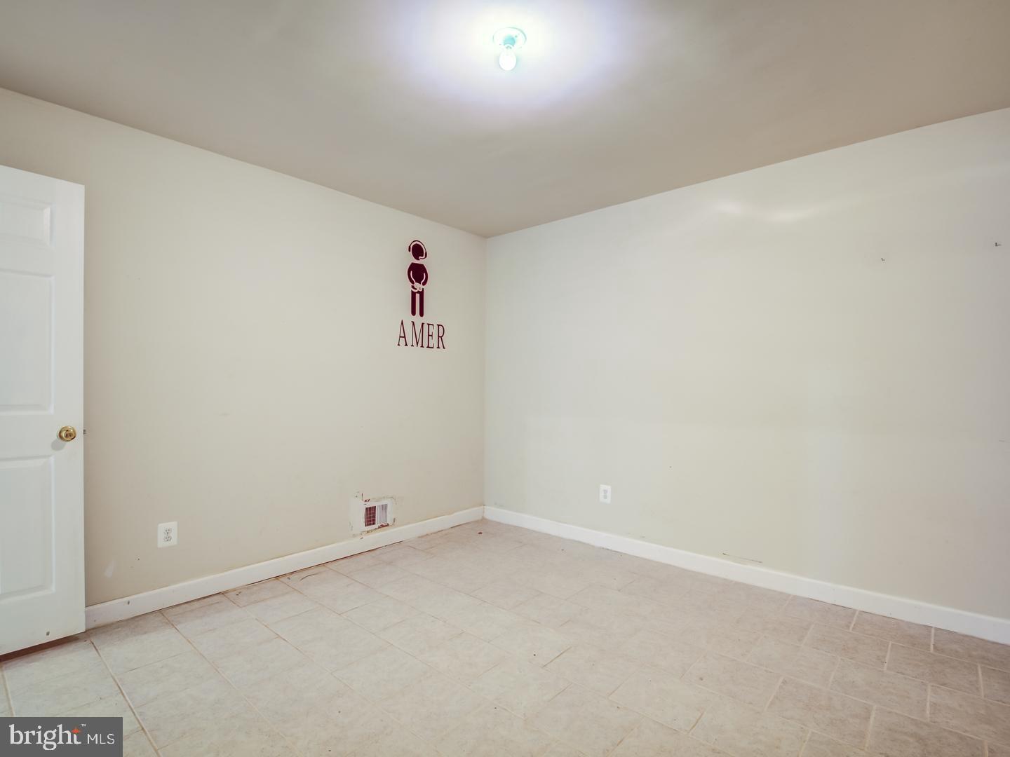 INDEPENDENCE/UNIV VLG - Residential